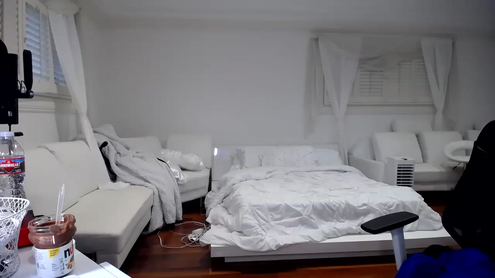 Gallery image thumbnail from SandraGPopa's myfreecams stream on, 01/31/2023, 01:40 image 11 of 20