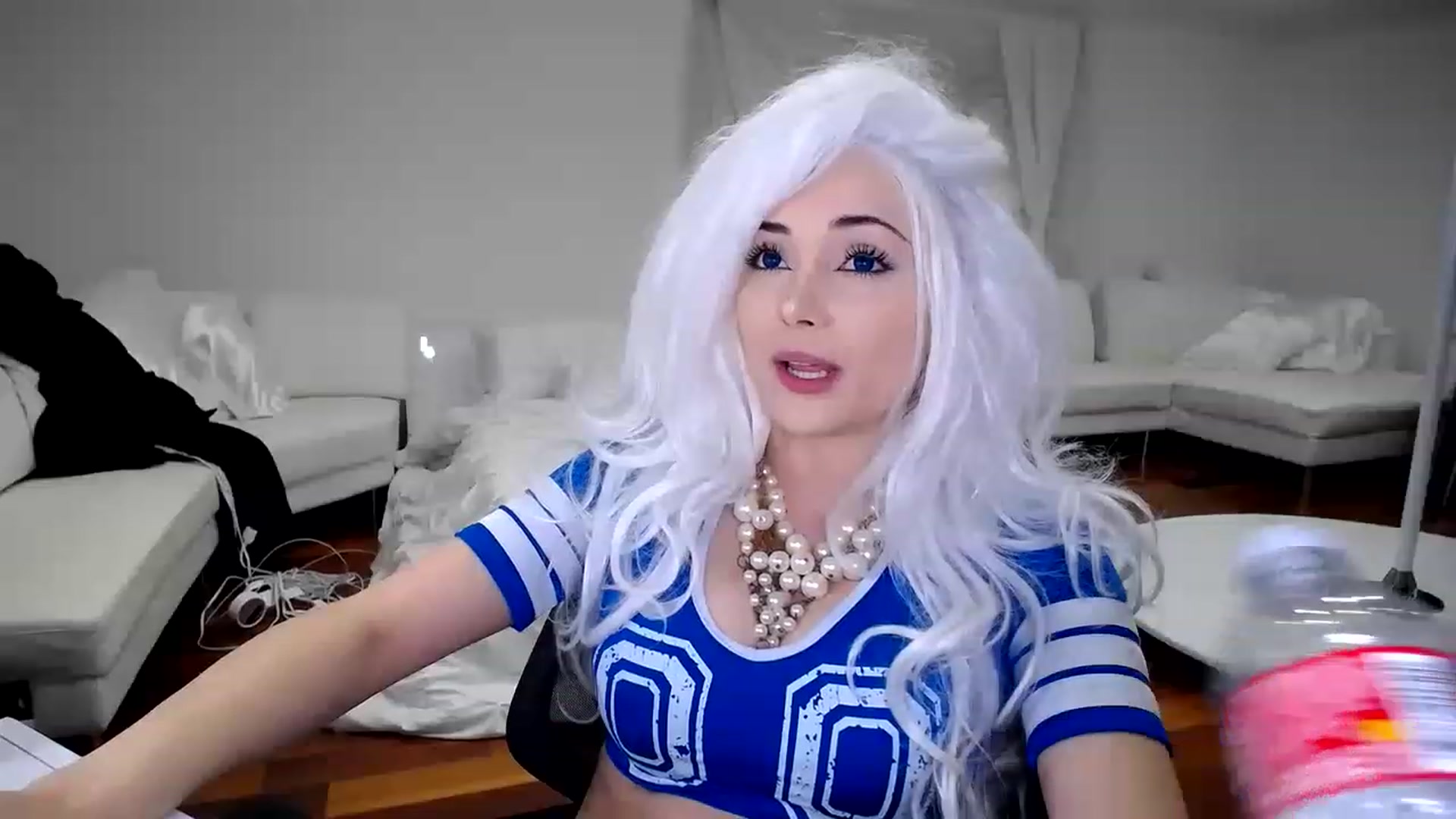 Gallery image thumbnail from SandraGPopa's myfreecams stream on, 02/20/2023, 07:23 image 19 of 20