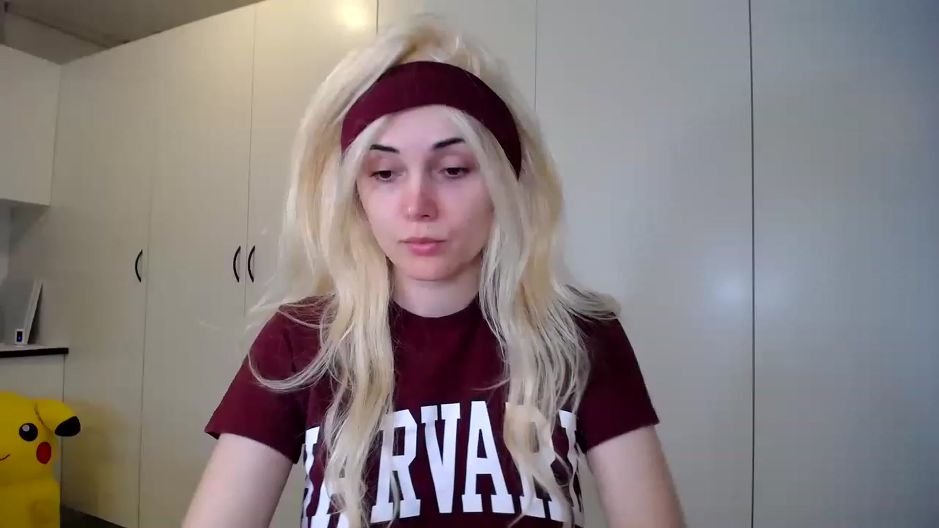 Gallery image thumbnail from SandraGPopa's myfreecams stream on, 03/20/2023, 23:20 image 7 of 20
