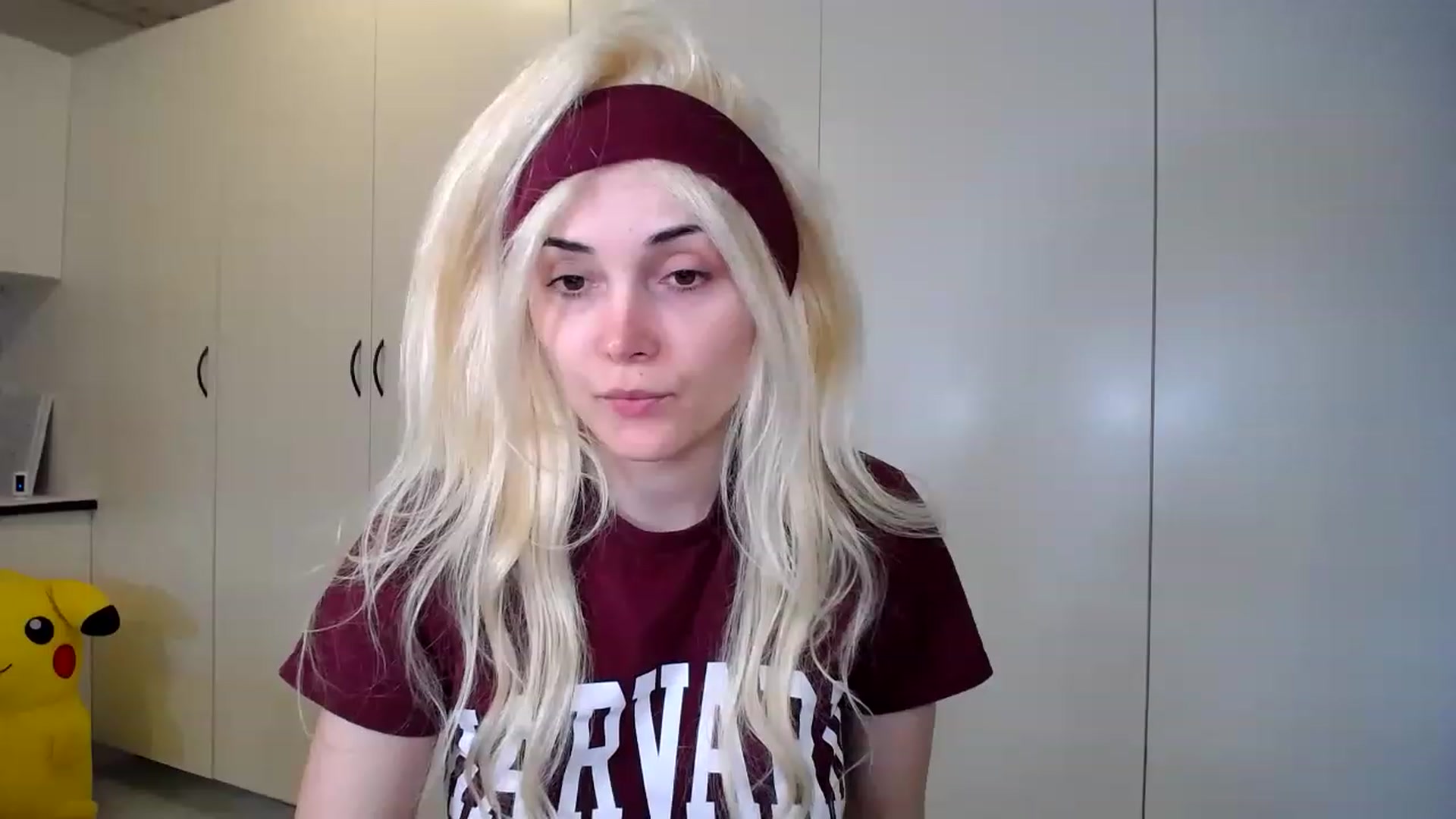 Gallery image thumbnail from SandraGPopa's myfreecams stream on, 03/20/2023, 23:20 image 20 of 20