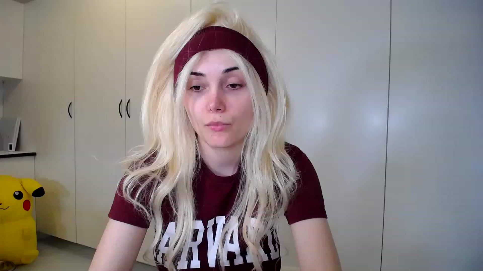 Gallery image thumbnail from SandraGPopa's myfreecams stream on, 03/20/2023, 23:20 image 15 of 20