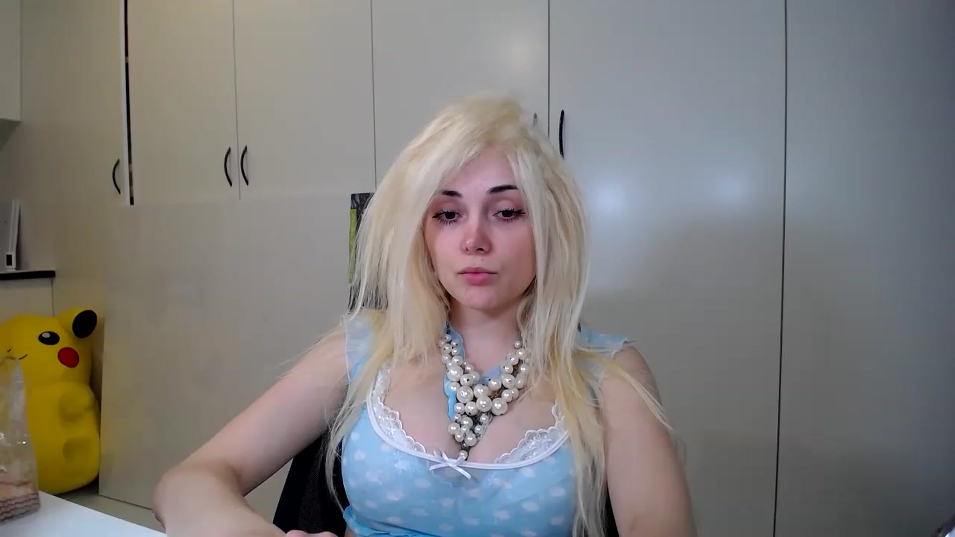 Gallery image thumbnail from SandraGPopa's myfreecams stream on, 04/14/2023, 07:47 image 11 of 20