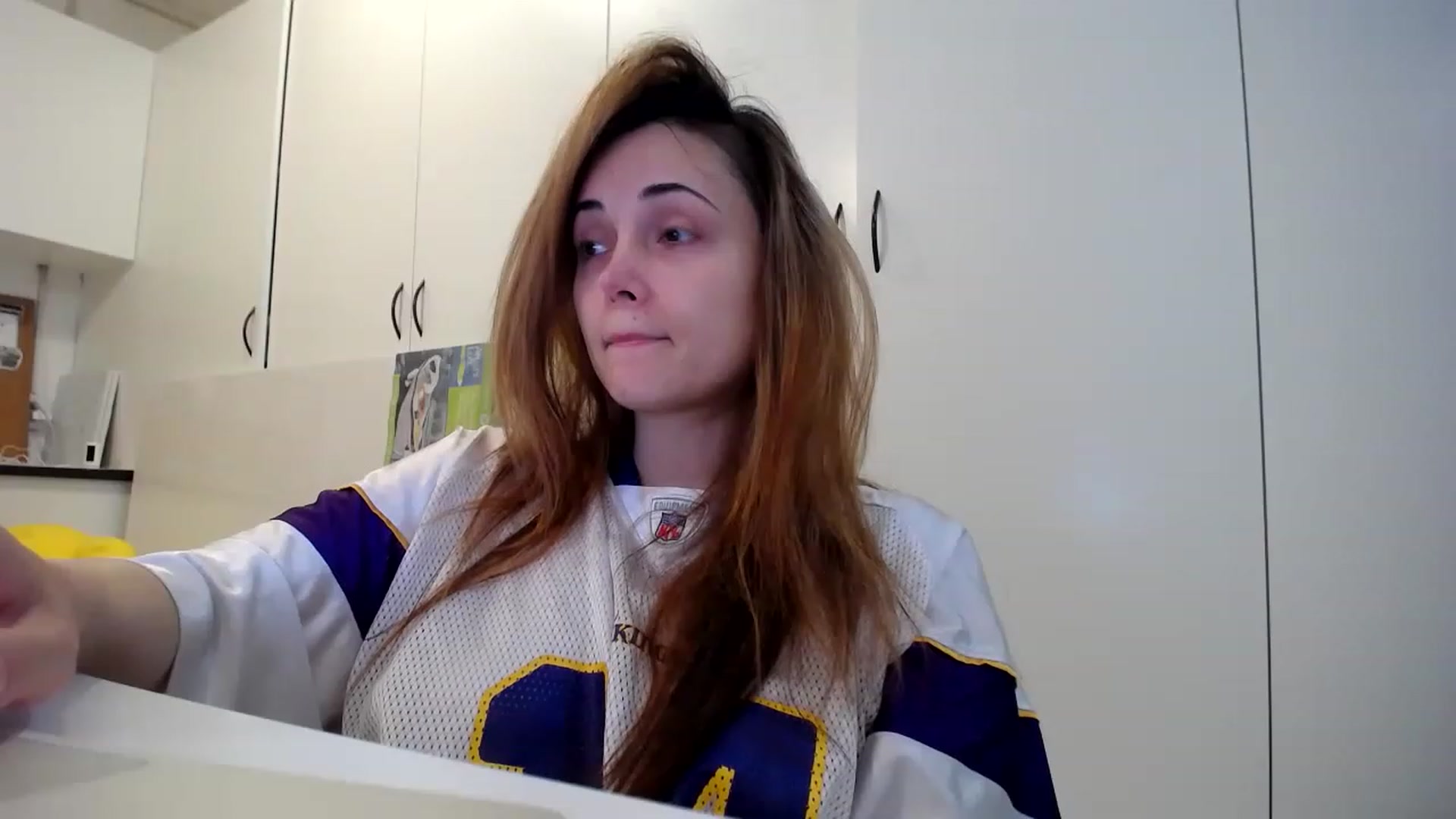 Gallery image thumbnail from SandraGPopa's myfreecams stream on, 04/19/2023, 06:26 image 1 of 20