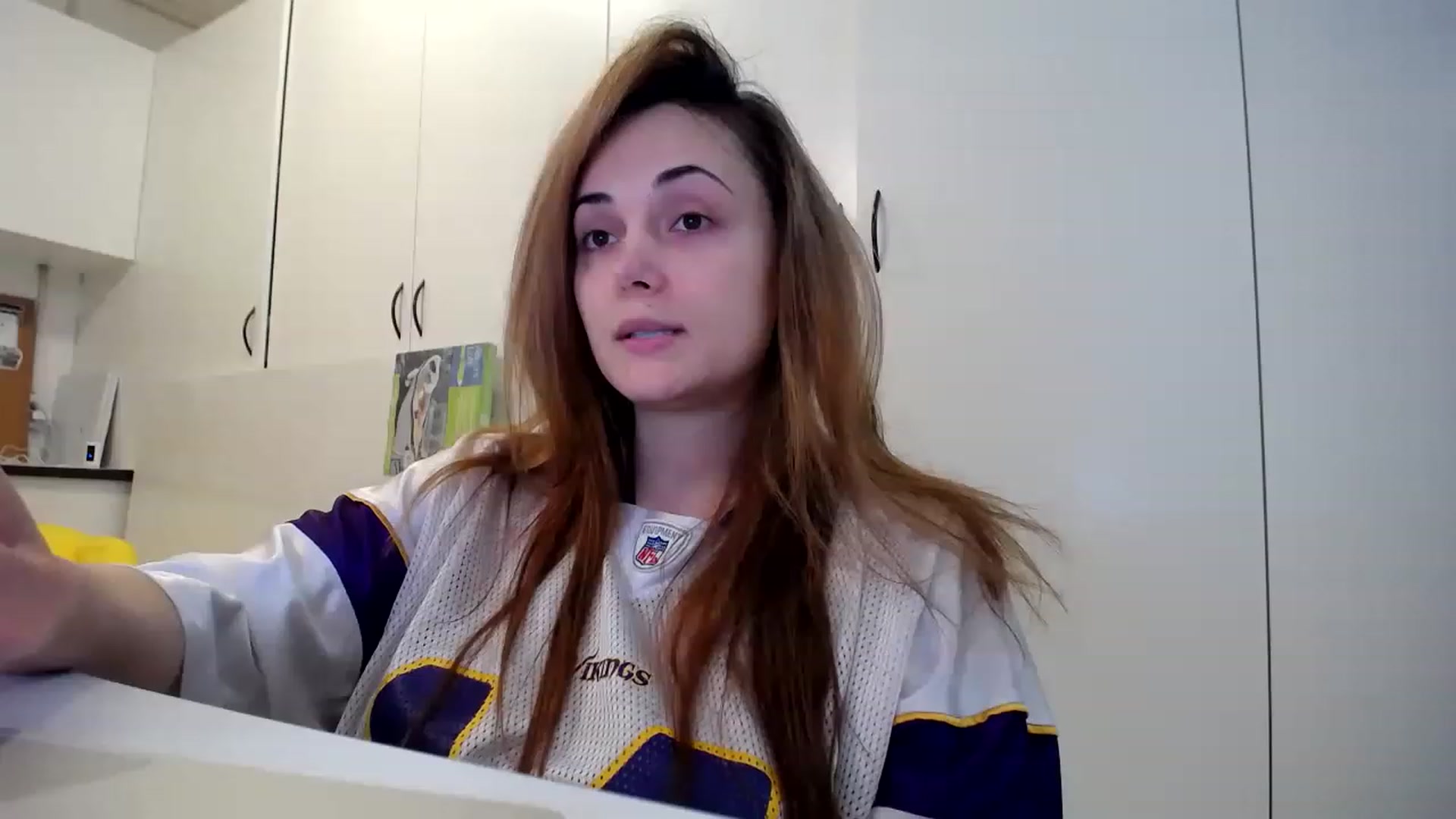 Gallery image thumbnail from SandraGPopa's myfreecams stream on, 04/19/2023, 06:26 image 3 of 20