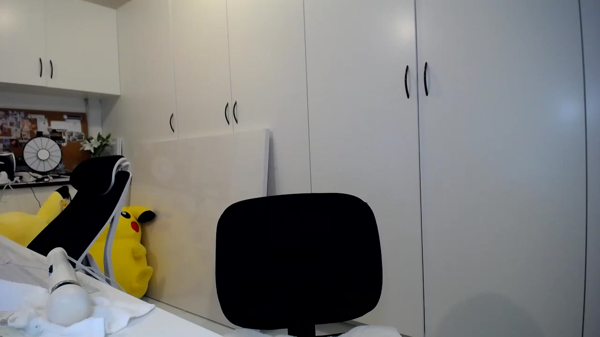 Gallery image thumbnail from SandraGPopa's myfreecams stream on, 05/12/2023, 09:27 image 9 of 20