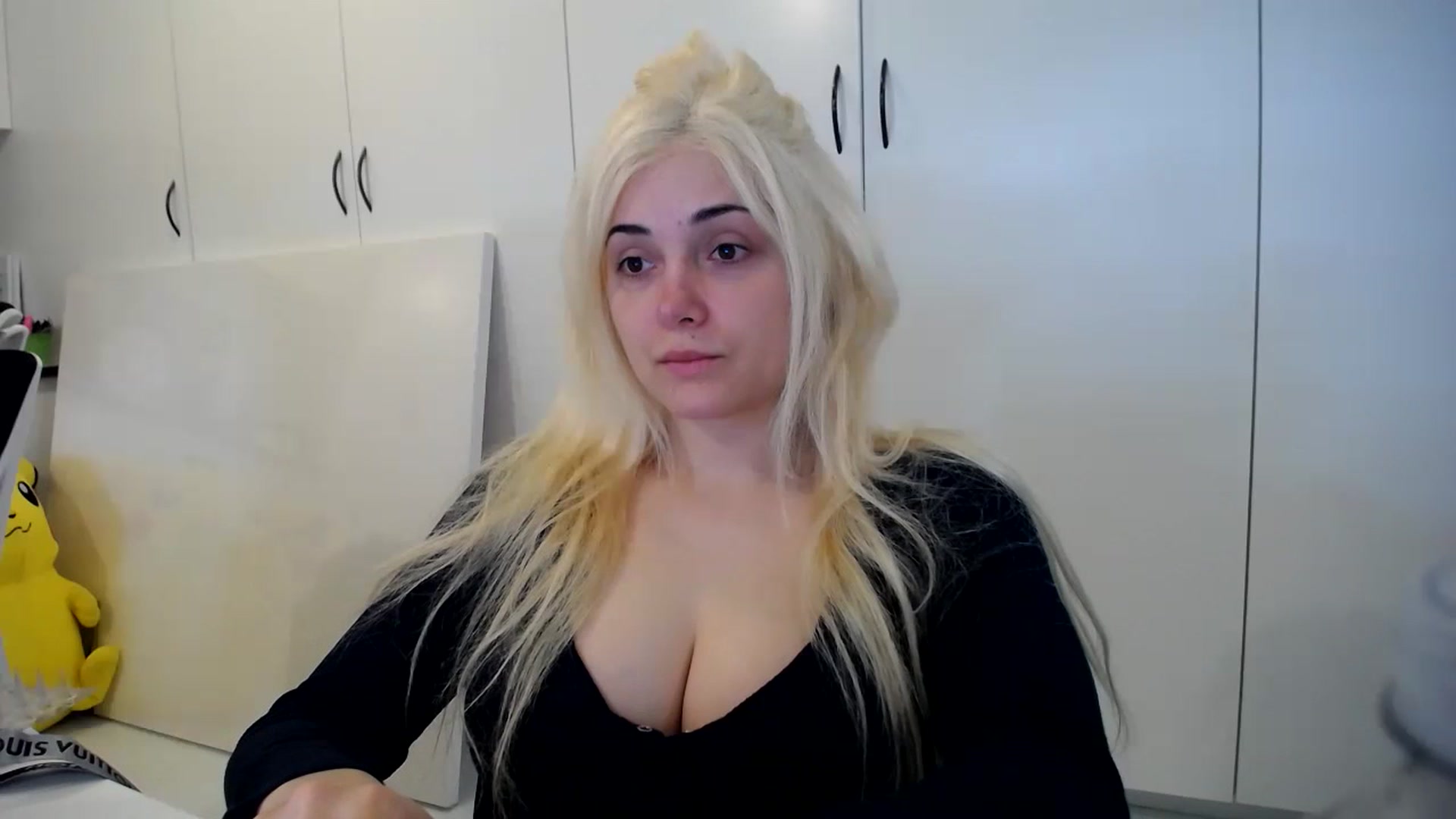 Gallery image thumbnail from SandraGPopa's myfreecams stream on, 06/09/2023, 20:42 image 5 of 20