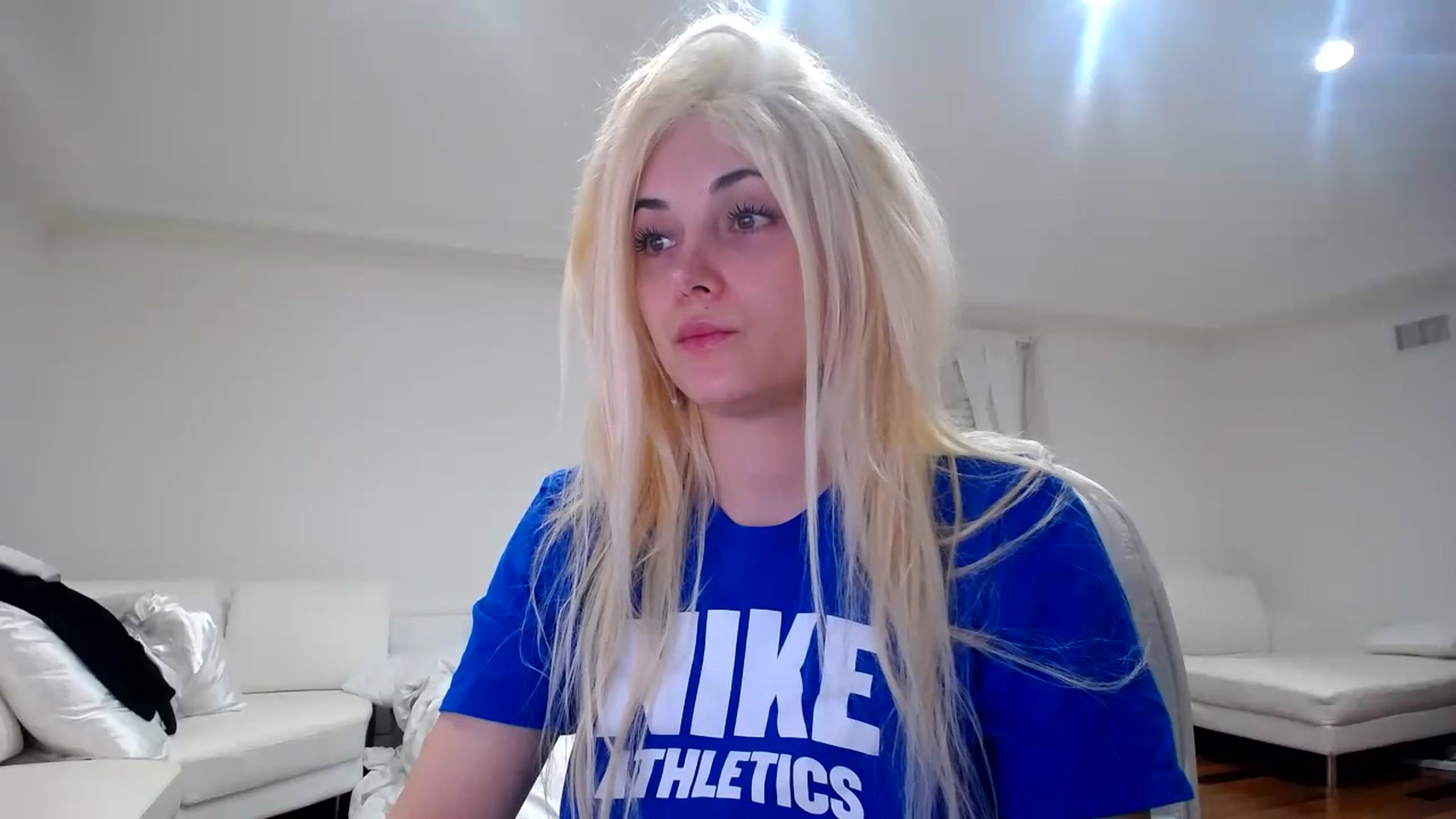 Gallery image thumbnail from SandraGPopa's myfreecams stream on, 07/15/2023, 06:10 image 16 of 20