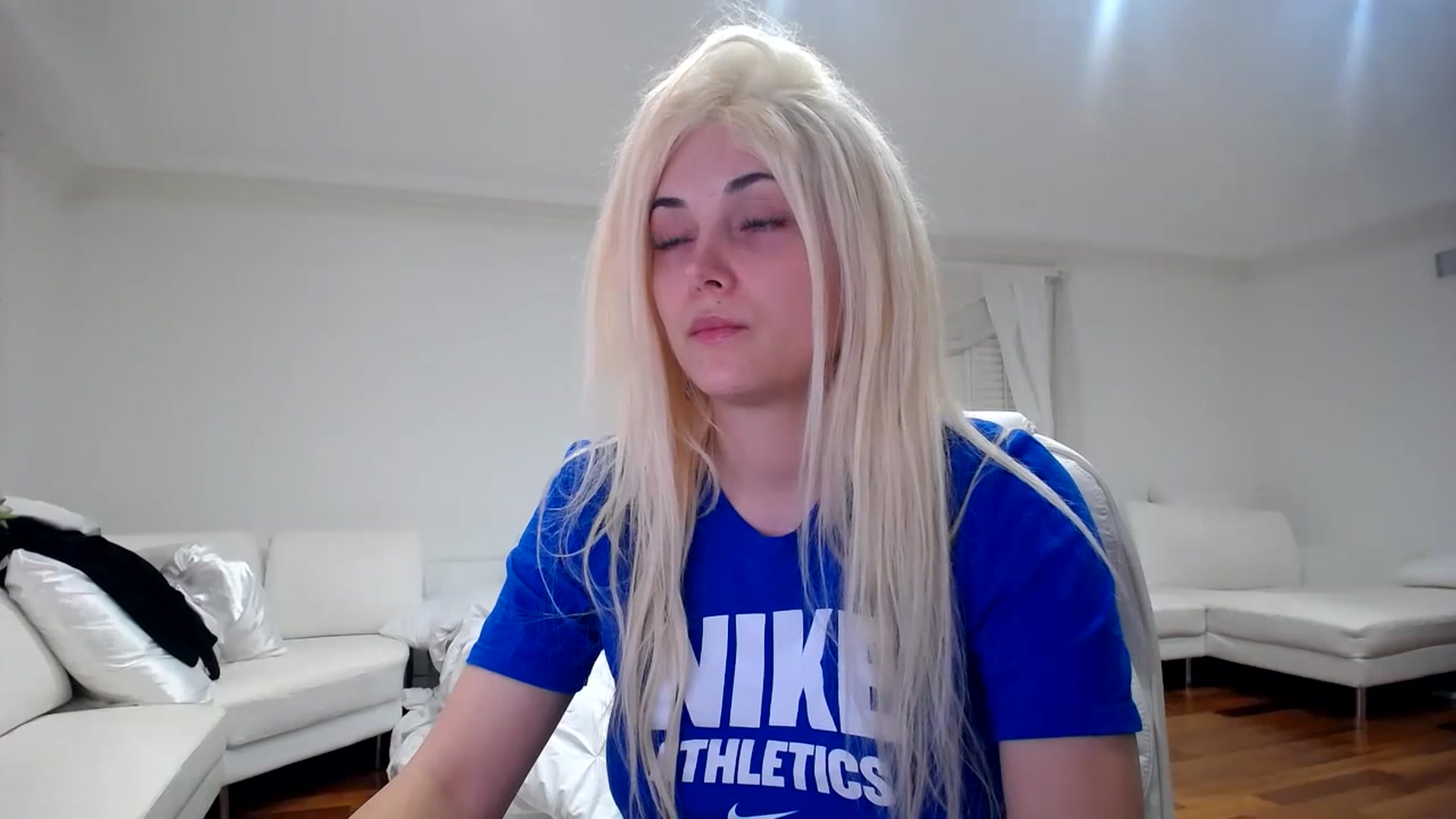 Gallery image thumbnail from SandraGPopa's myfreecams stream on, 07/15/2023, 06:10 image 6 of 20