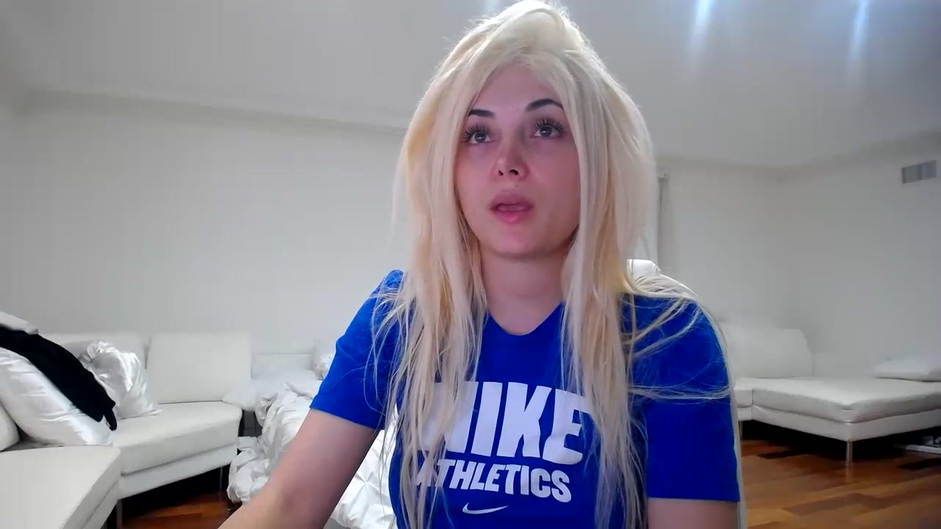 Gallery image thumbnail from SandraGPopa's myfreecams stream on, 07/15/2023, 06:10 image 12 of 20