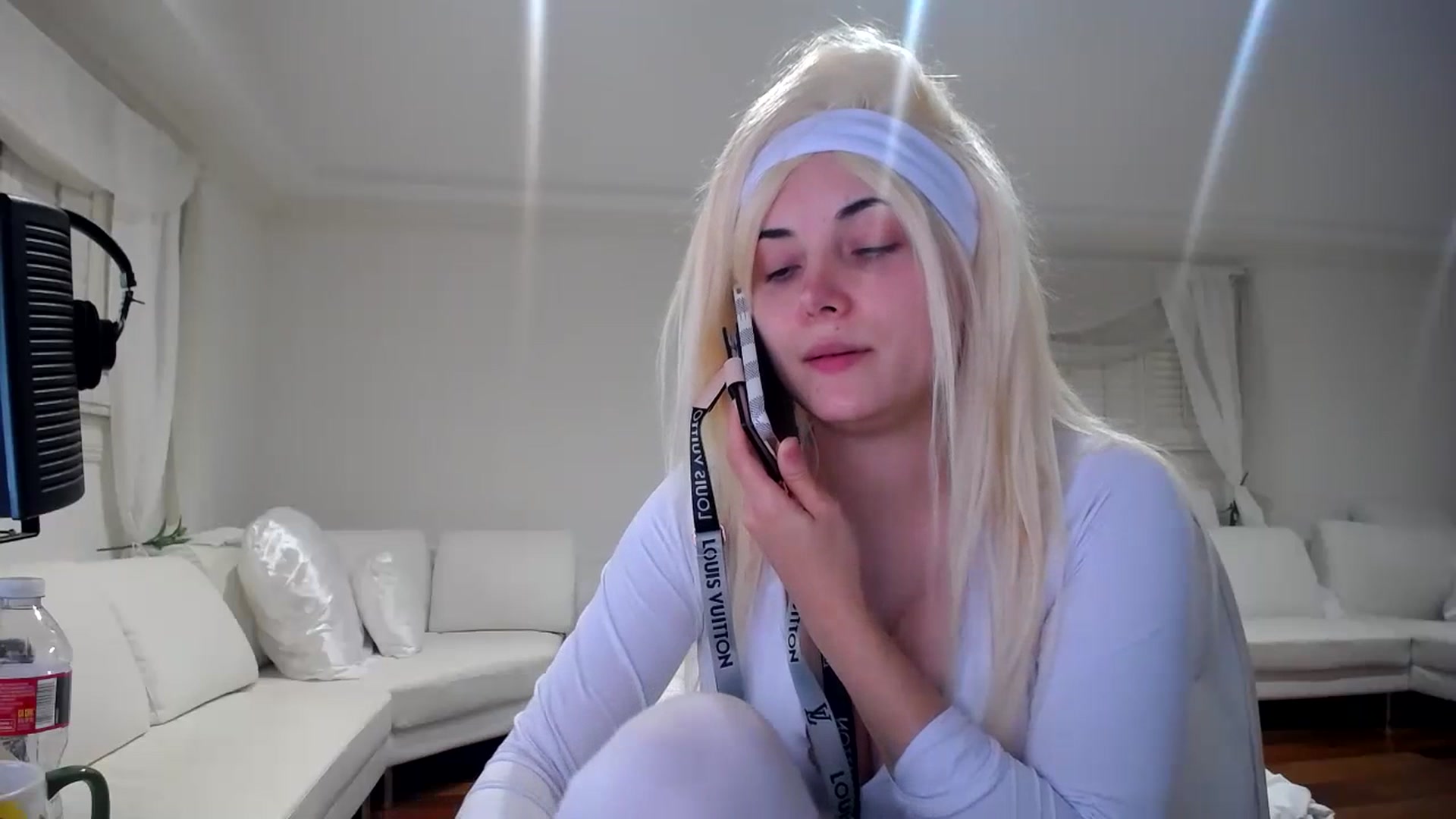 Gallery image thumbnail from SandraGPopa's myfreecams stream on, 07/17/2023, 05:49 image 5 of 20