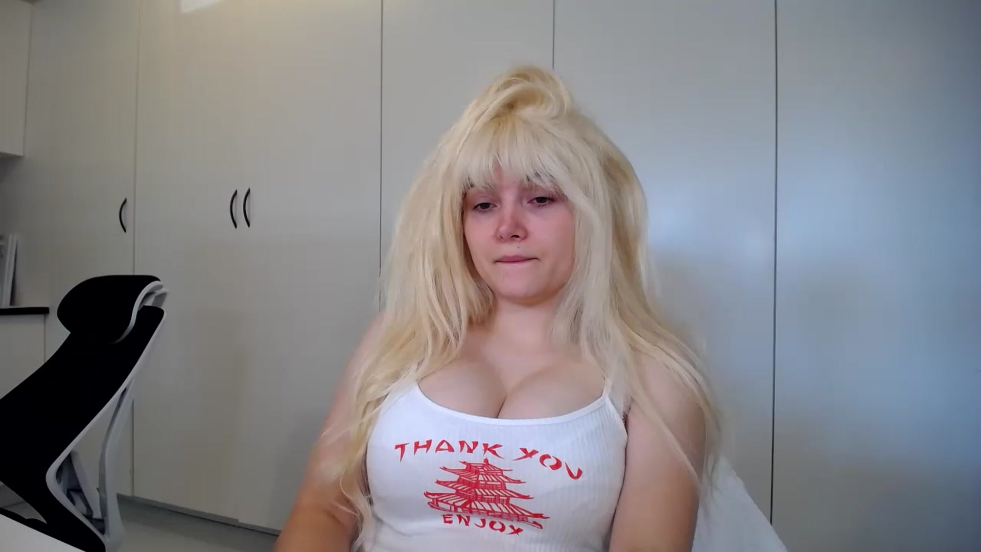 Gallery image thumbnail from SandraGPopa's myfreecams stream on, 07/18/2023, 23:37 image 7 of 20