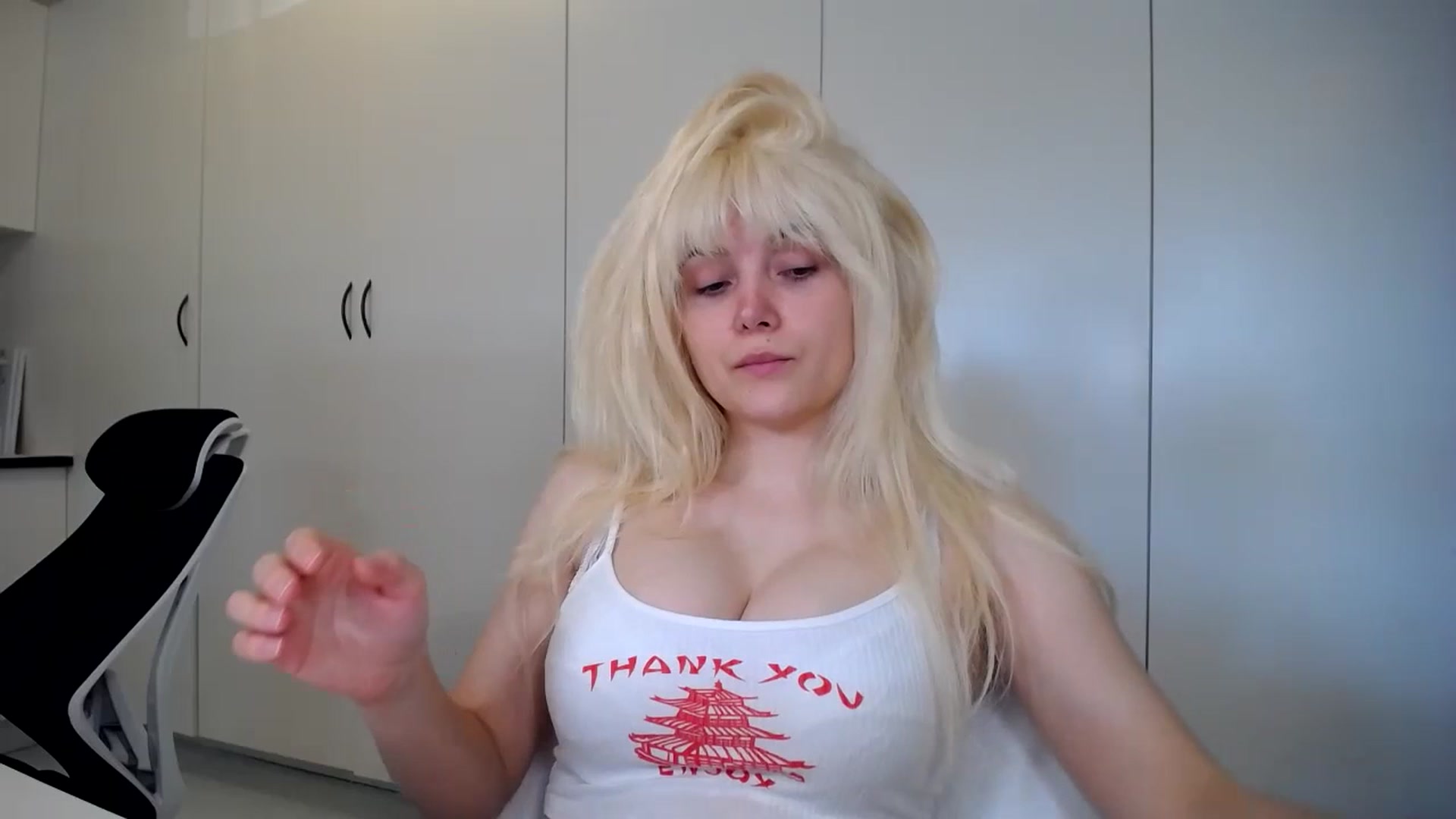 Gallery image thumbnail from SandraGPopa's myfreecams stream on, 07/18/2023, 23:37 image 1 of 20