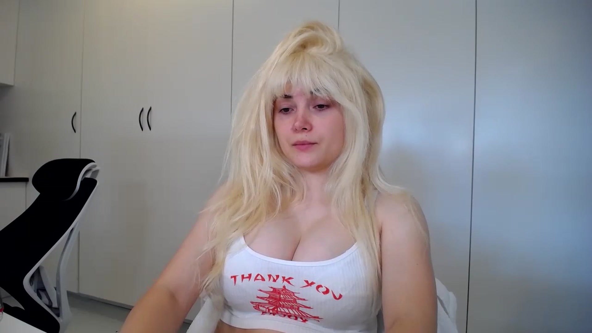 Gallery image thumbnail from SandraGPopa's myfreecams stream on, 07/18/2023, 23:37 image 18 of 20