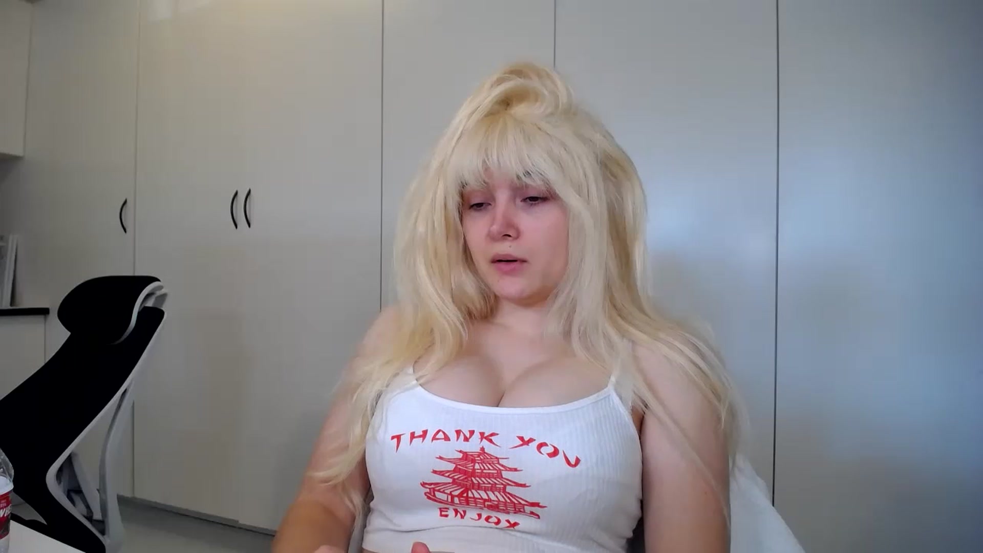 Gallery image thumbnail from SandraGPopa's myfreecams stream on, 07/18/2023, 23:37 image 5 of 20