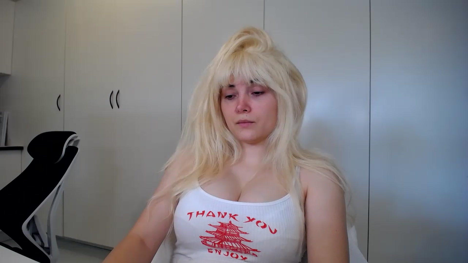 Gallery image thumbnail from SandraGPopa's myfreecams stream on, 07/18/2023, 23:37 image 13 of 20