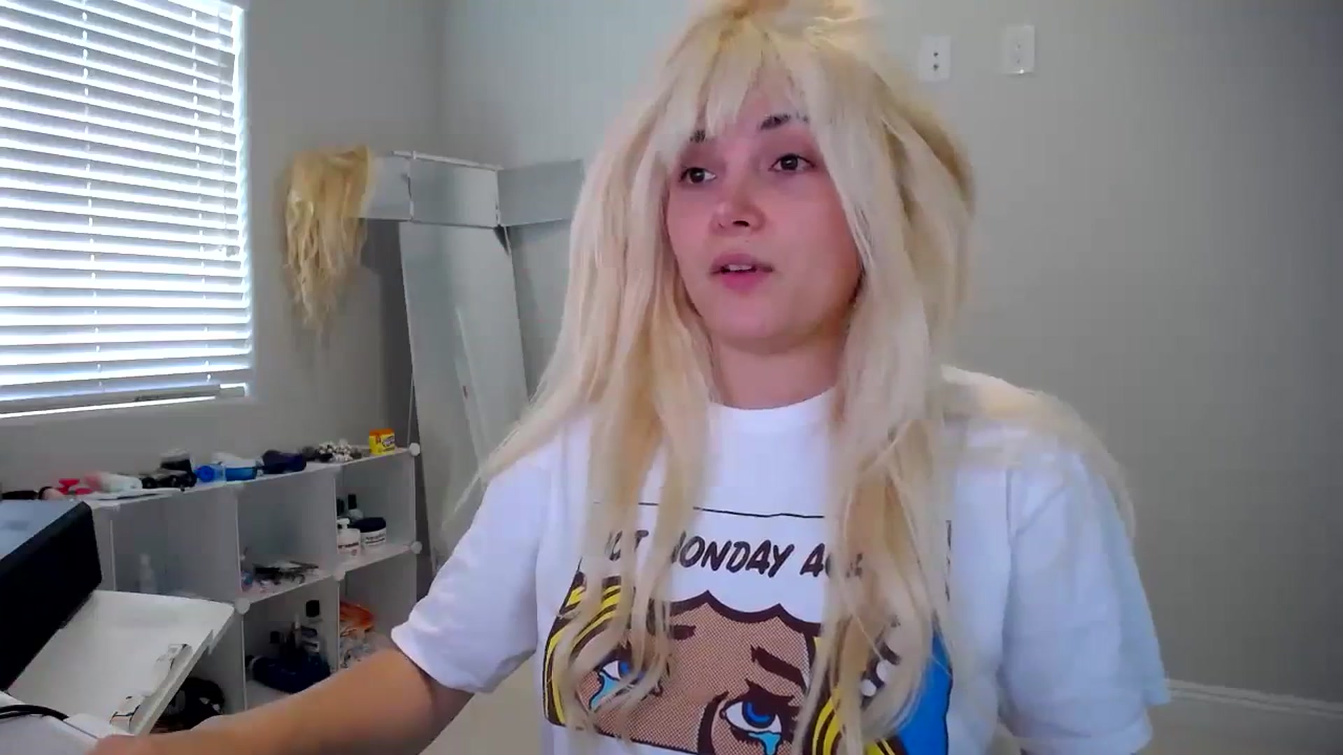 Gallery image thumbnail from SandraGPopa's myfreecams stream on, 08/07/2023, 18:46 image 20 of 20