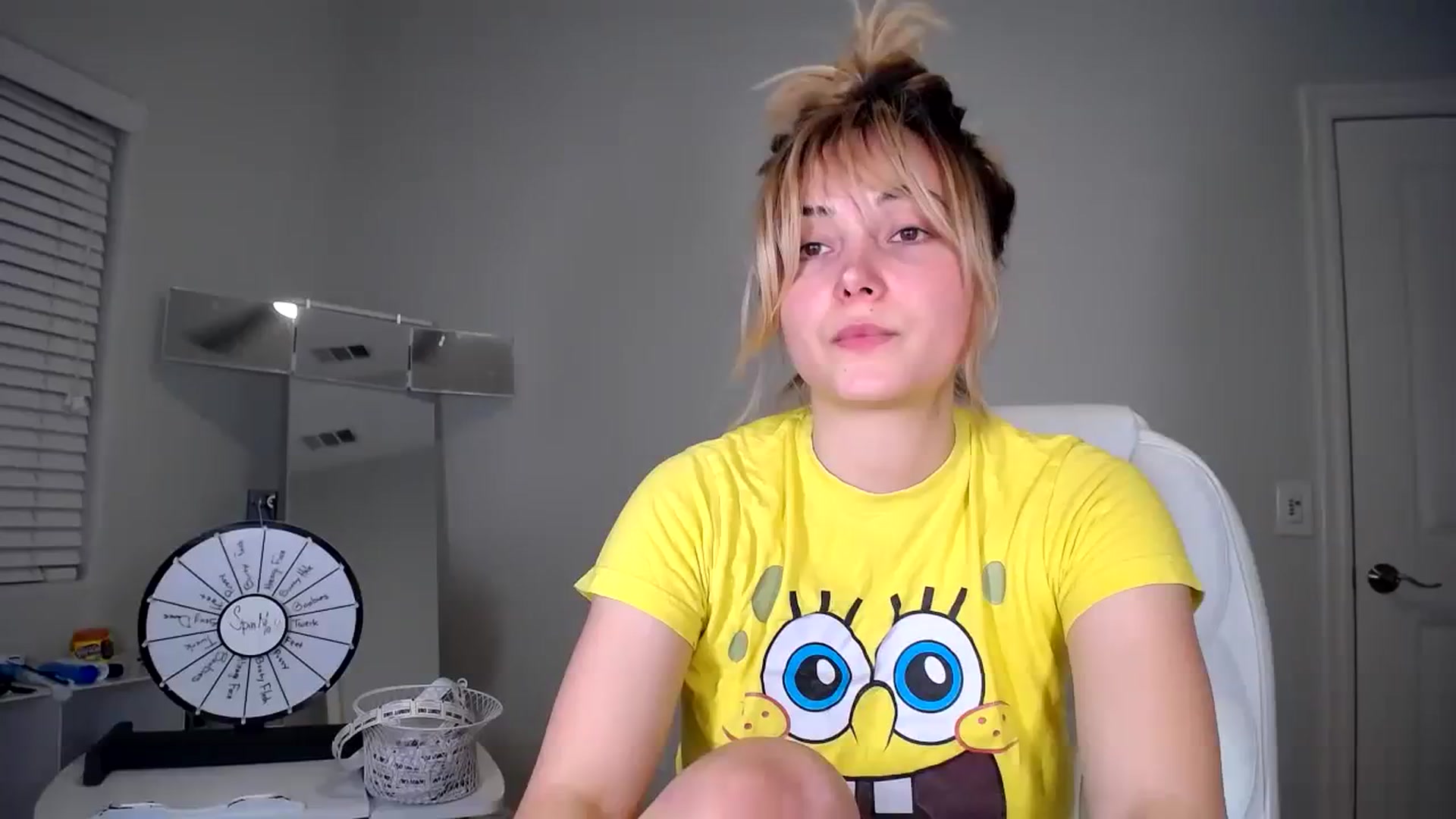Gallery image thumbnail from SandraGPopa's myfreecams stream on, 08/17/2023, 04:04 image 5 of 20
