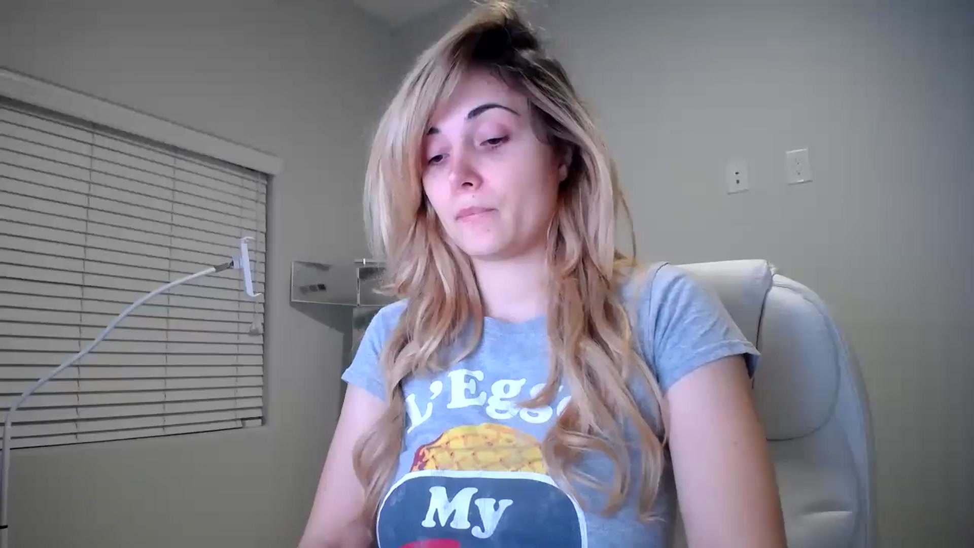 Gallery image thumbnail from SandraGPopa's myfreecams stream on, 10/27/2023, 08:16 image 13 of 20