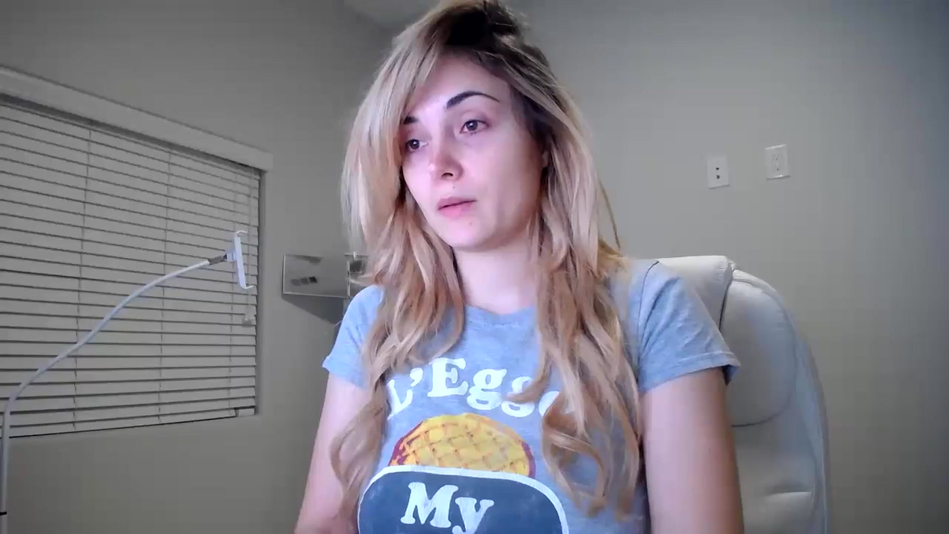 Gallery image thumbnail from SandraGPopa's myfreecams stream on, 10/27/2023, 08:16 image 15 of 20