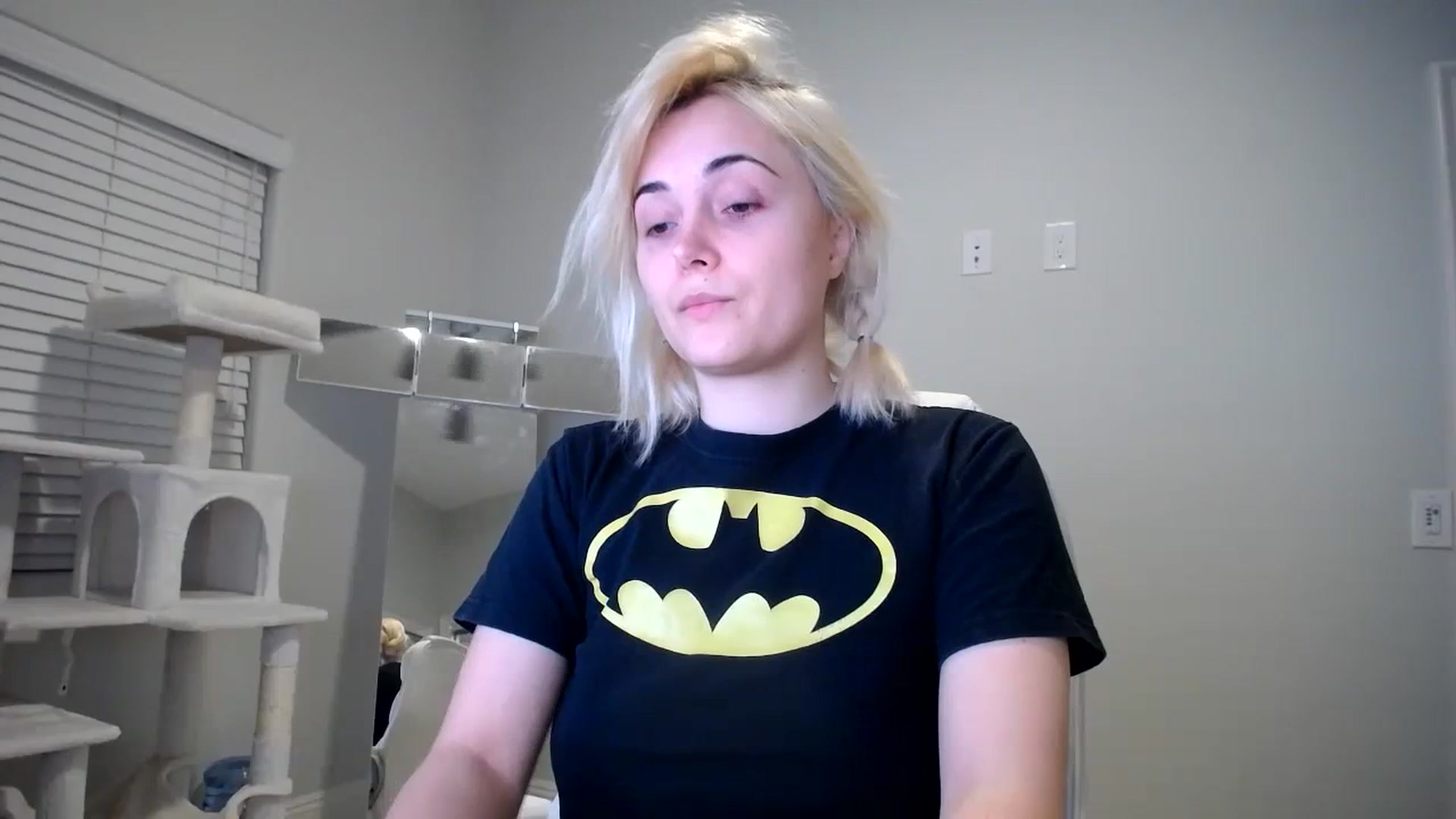 Gallery image thumbnail from SandraGPopa's myfreecams stream on, 11/25/2023, 06:10 image 8 of 20