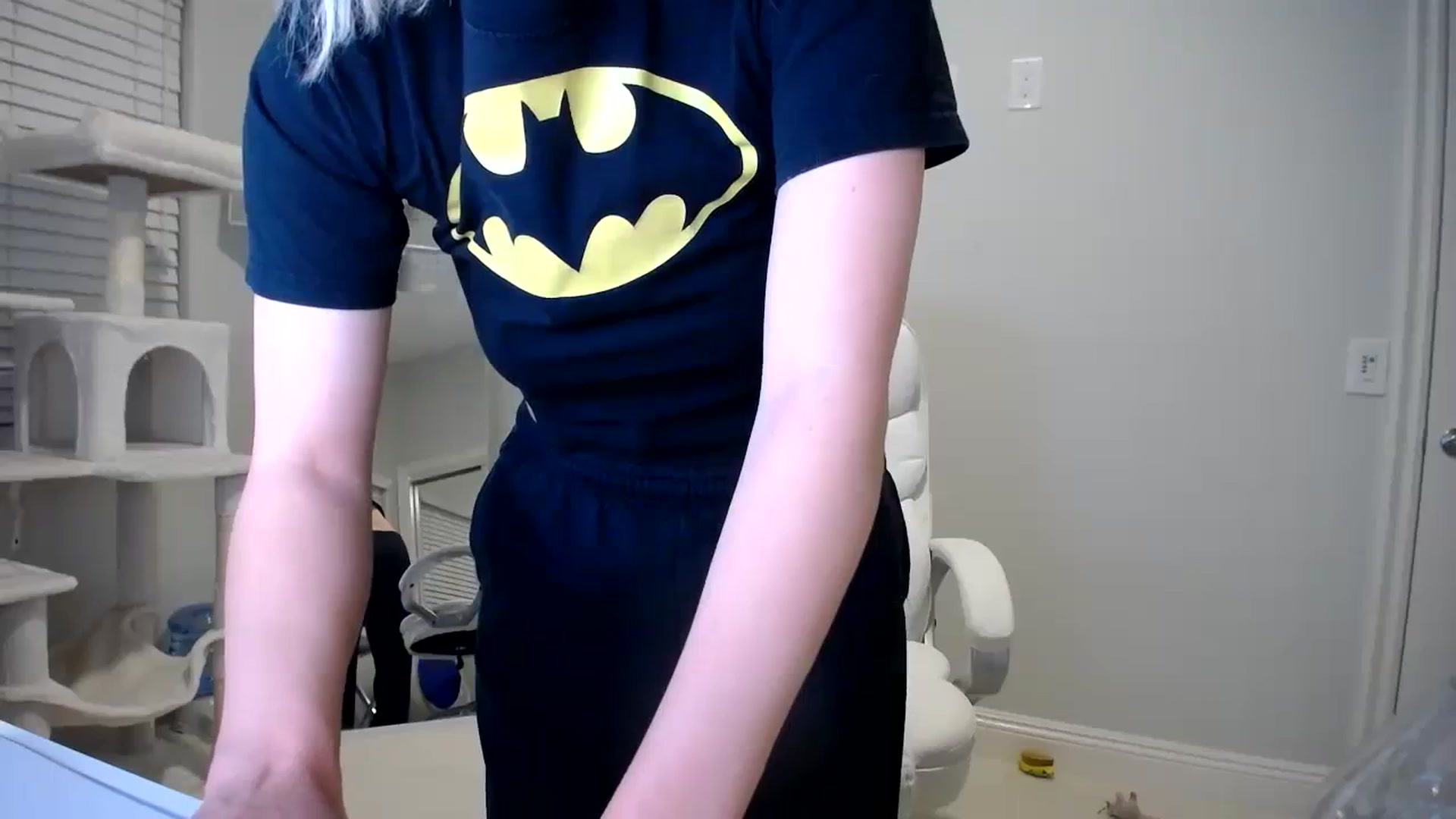 Gallery image thumbnail from SandraGPopa's myfreecams stream on, 11/25/2023, 06:10 image 14 of 20