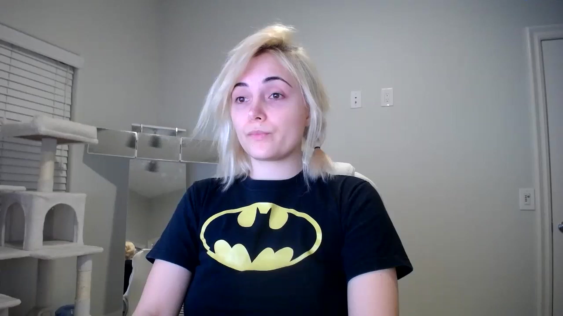 Gallery image thumbnail from SandraGPopa's myfreecams stream on, 11/25/2023, 06:46 image 5 of 20