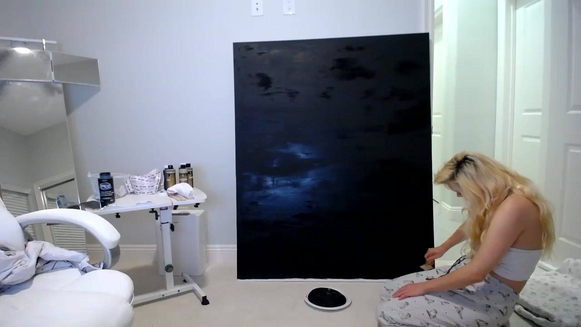 Gallery image thumbnail from SandraGPopa's myfreecams stream on, 12/22/2023, 05:58 image 11 of 20