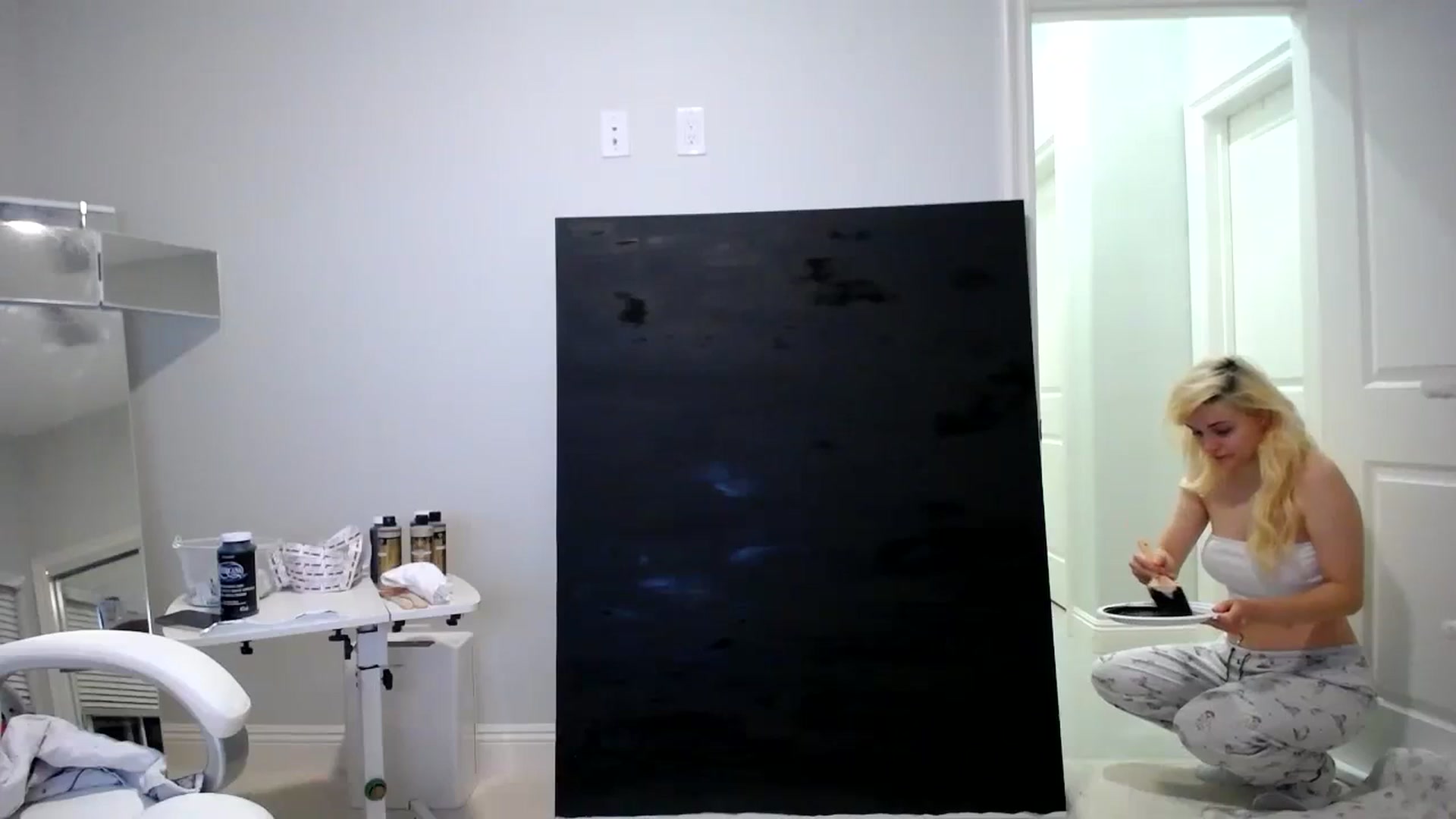 Gallery image thumbnail from SandraGPopa's myfreecams stream on, 12/22/2023, 05:58 image 14 of 20