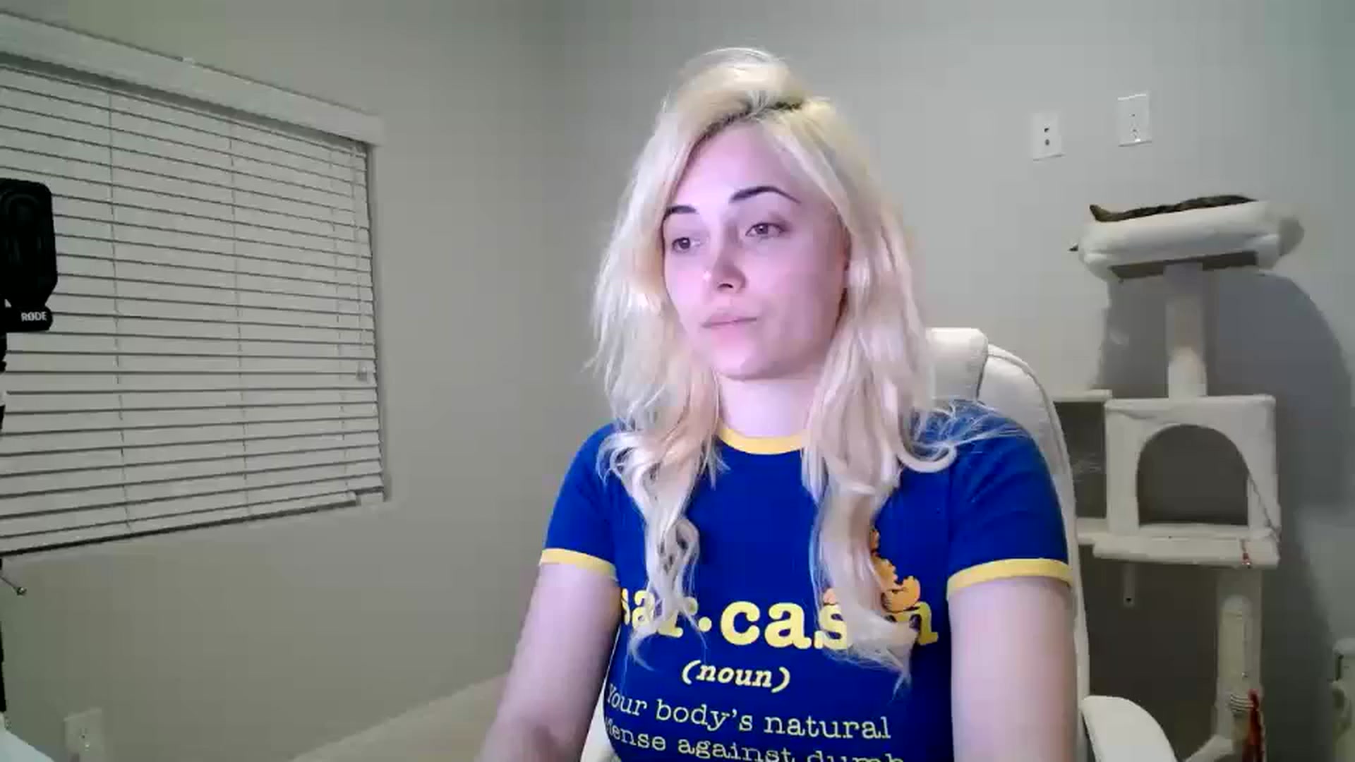 Gallery image thumbnail from SandraGPopa's myfreecams stream on, 03/05/2024, 08:06 image 2 of 20