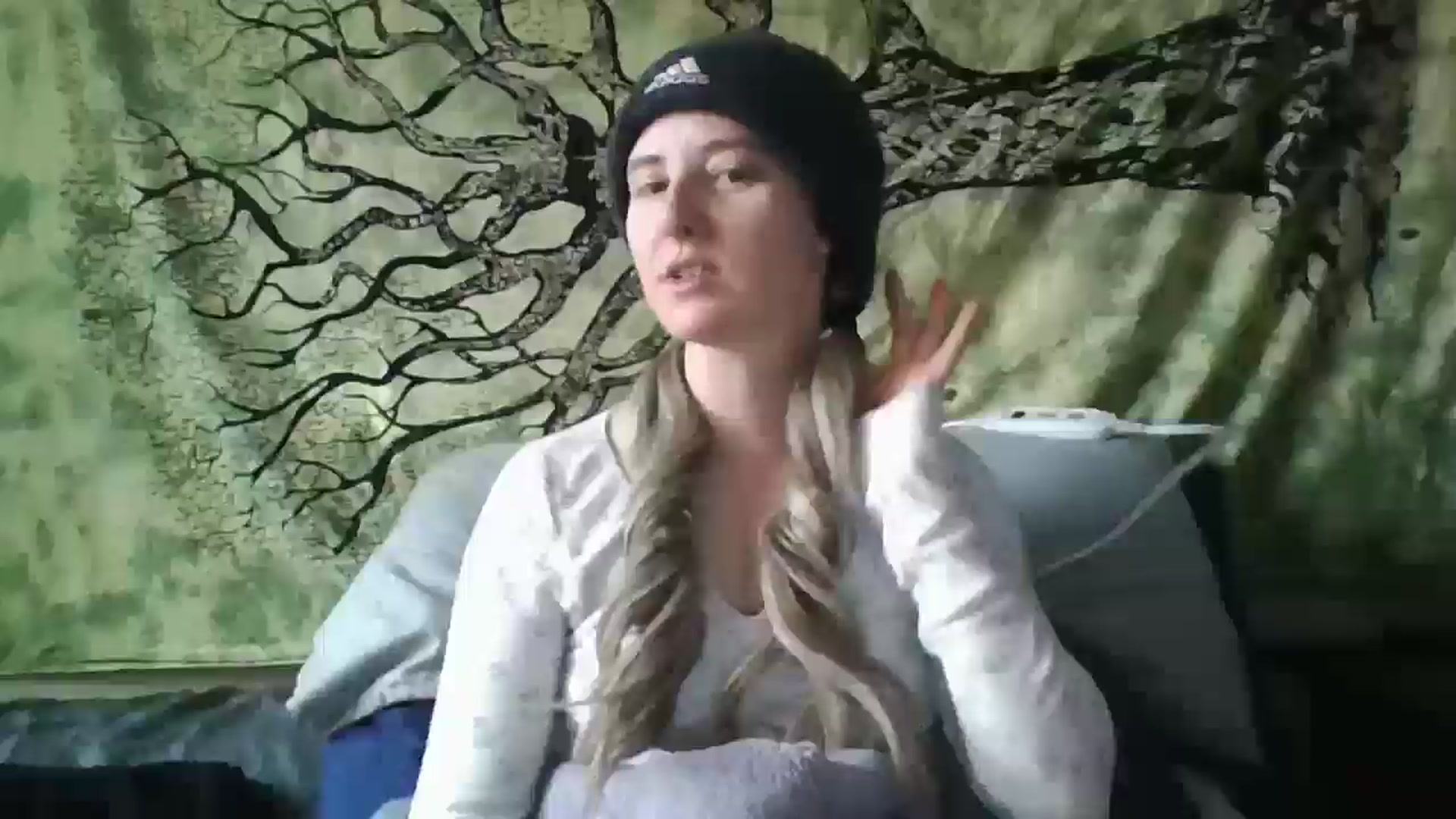 Gallery image thumbnail from Sandra_Fae's myfreecams stream on, 12/03/2025, 15:51 image 11 of 20