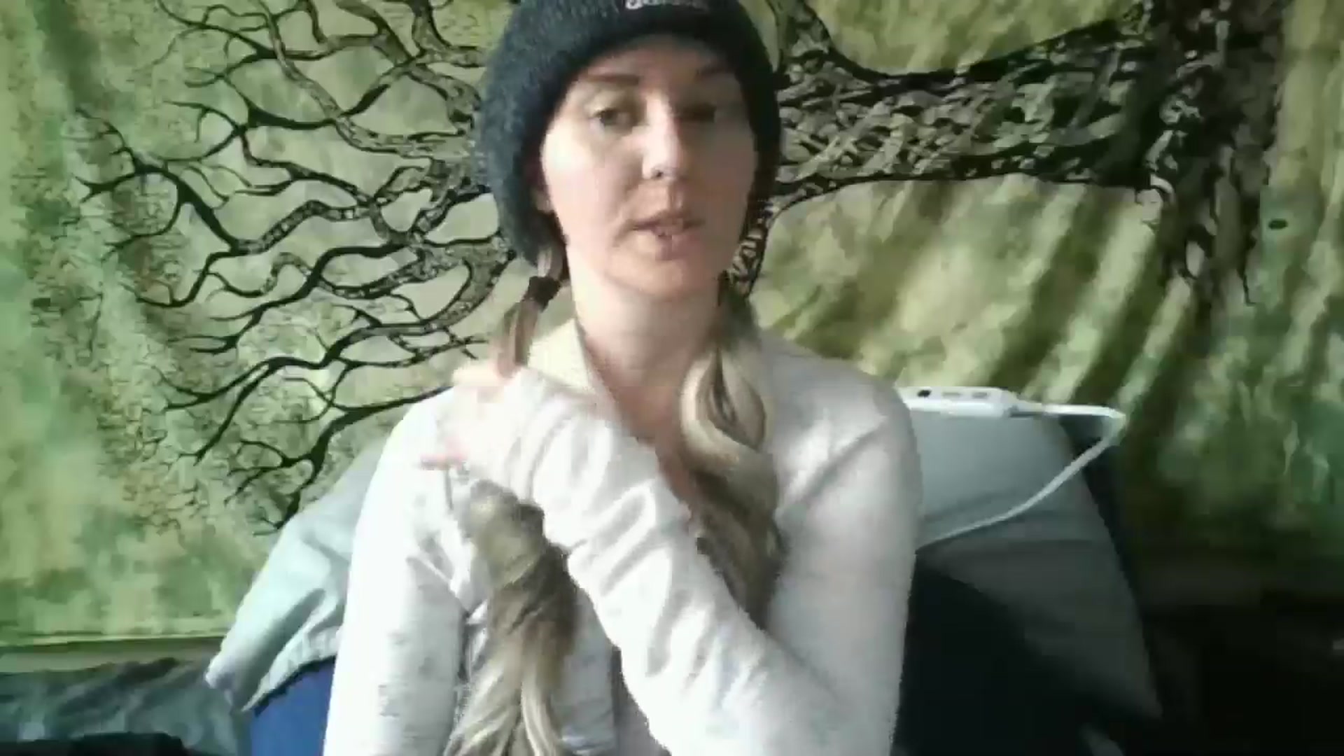 Gallery image thumbnail from Sandra_Fae's myfreecams stream on, 12/03/2025, 15:51 image 14 of 20