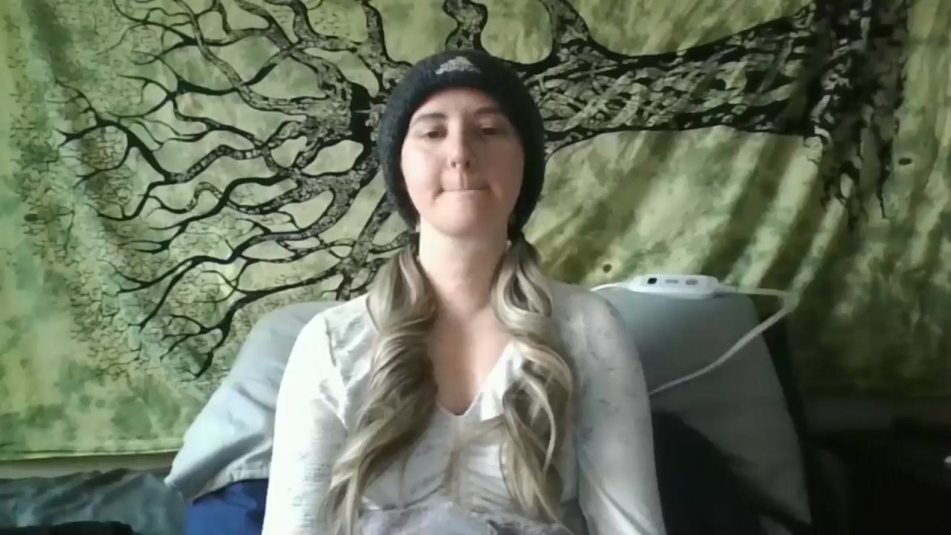 Gallery image thumbnail from Sandra_Fae's myfreecams stream on, 12/03/2025, 15:51 image 13 of 20