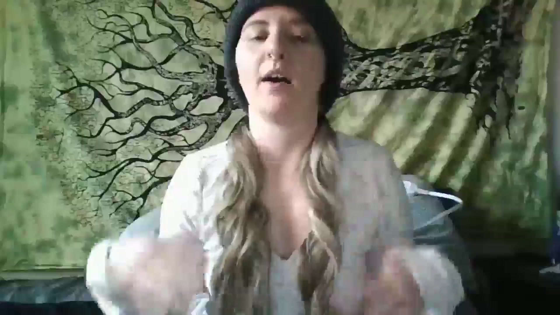 Gallery image thumbnail from Sandra_Fae's myfreecams stream on, 12/03/2025, 15:51 image 16 of 20