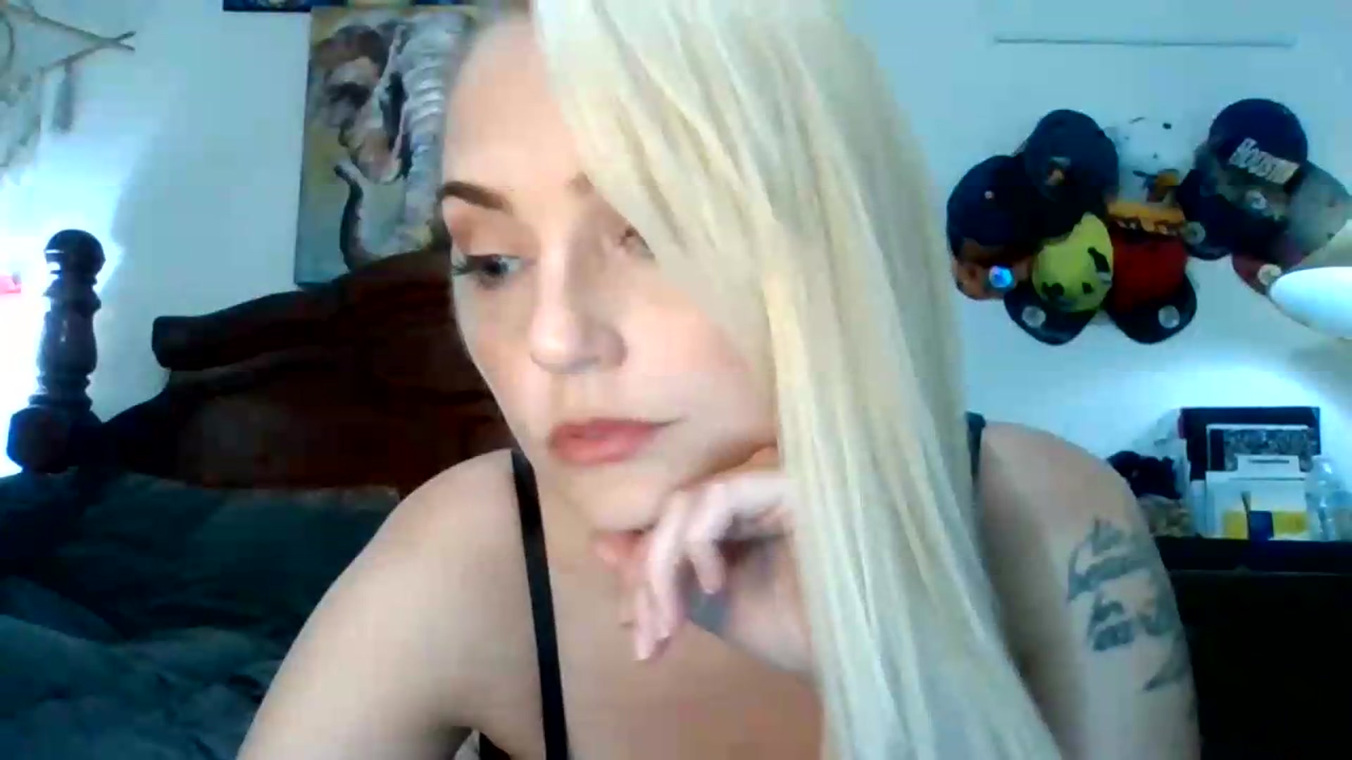 Gallery image thumbnail from SandyFaye's myfreecams stream on, 08/05/2026, 01:24 image 4 of 20