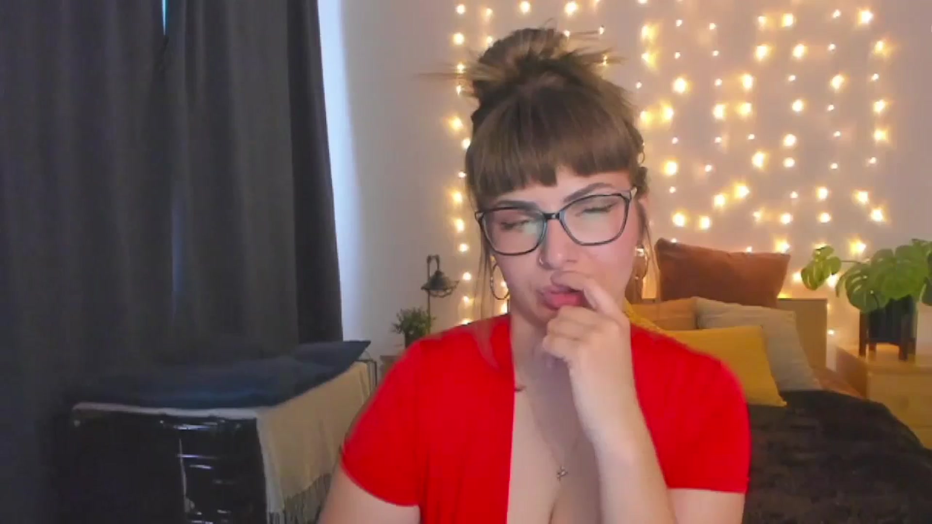 Gallery image thumbnail from SandyShow1's myfreecams stream on, 07/26/2023, 15:03 image 9 of 20