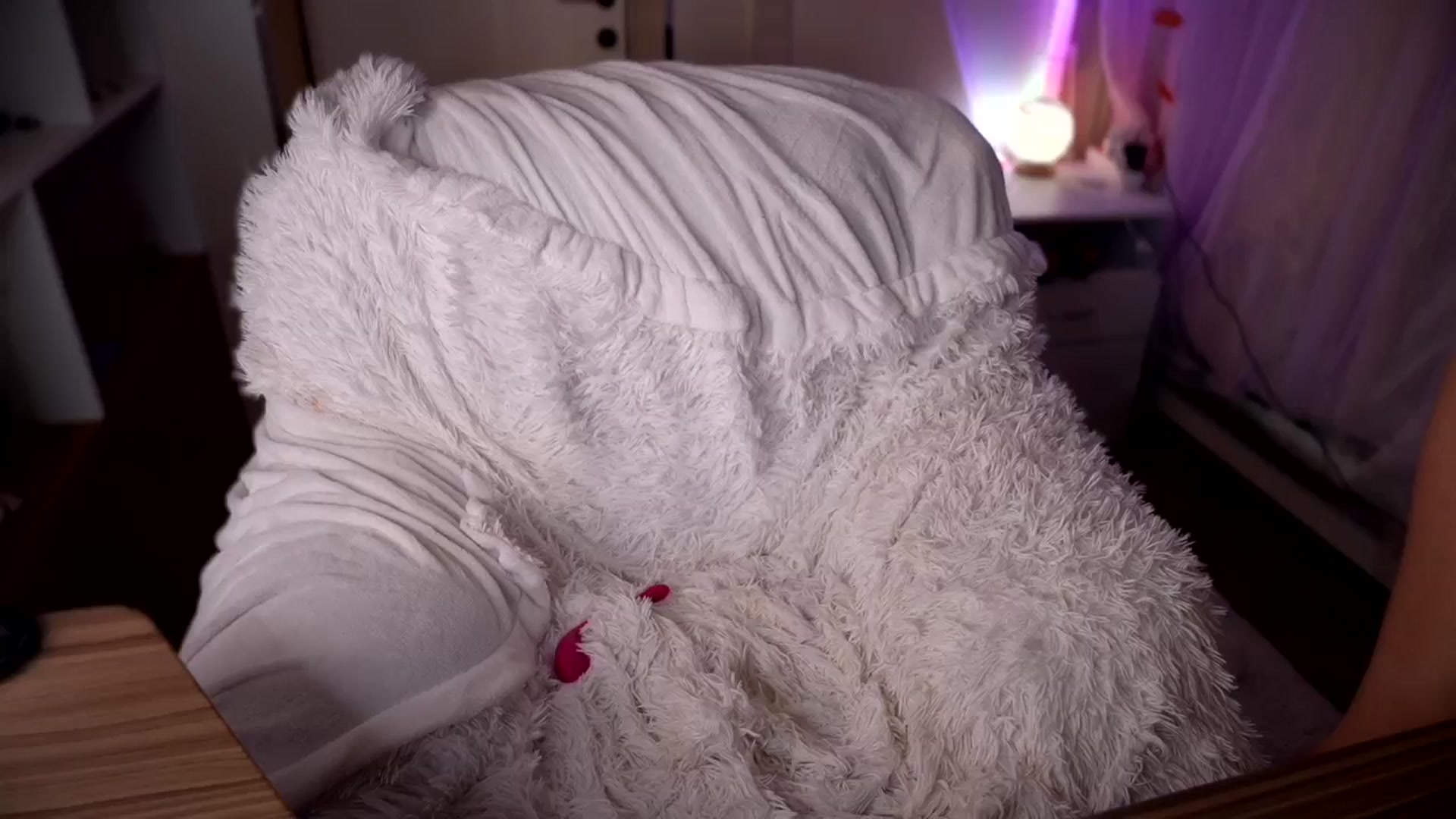 Gallery image thumbnail from Sandy_Peach's myfreecams stream on, 03/22/2025, 21:31 image 9 of 20