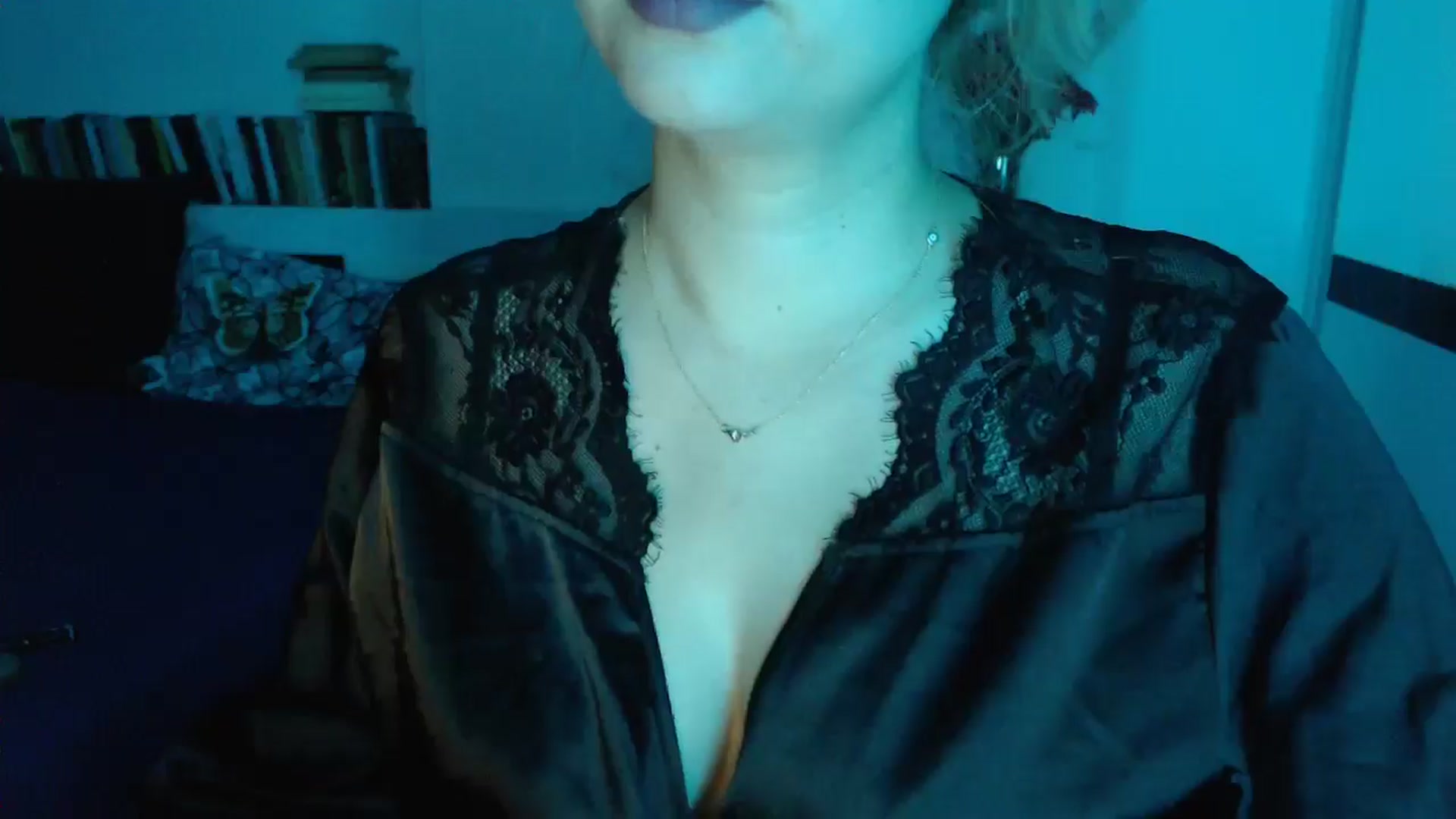 Gallery image thumbnail from Sandy___'s myfreecams stream on, 09/28/2024, 23:54 image 8 of 20