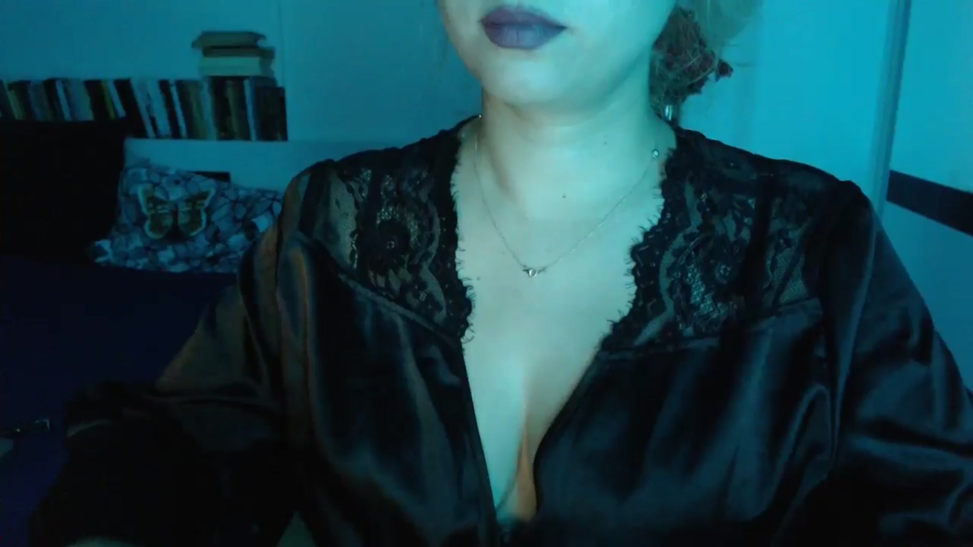 Gallery image thumbnail from Sandy___'s myfreecams stream on, 09/28/2024, 23:54 image 12 of 20