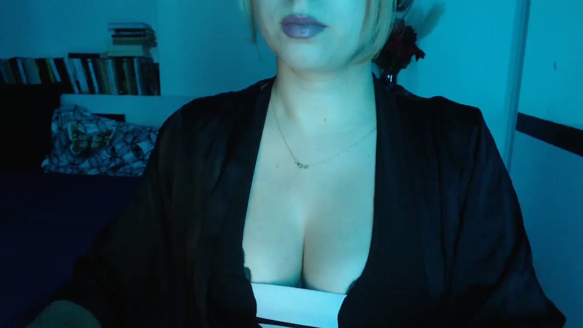 Gallery image thumbnail from Sandy___'s myfreecams stream on, 10/26/2024, 23:34 image 5 of 20