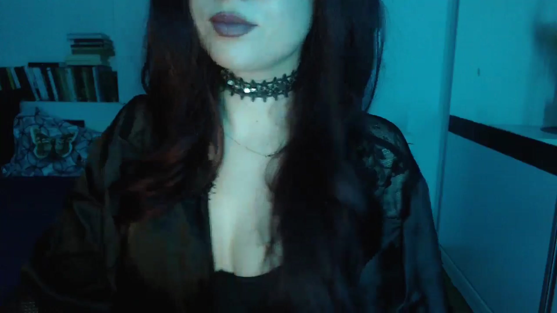 Gallery image thumbnail from Sandy___'s myfreecams stream on, 10/31/2024, 24:40 image 11 of 20