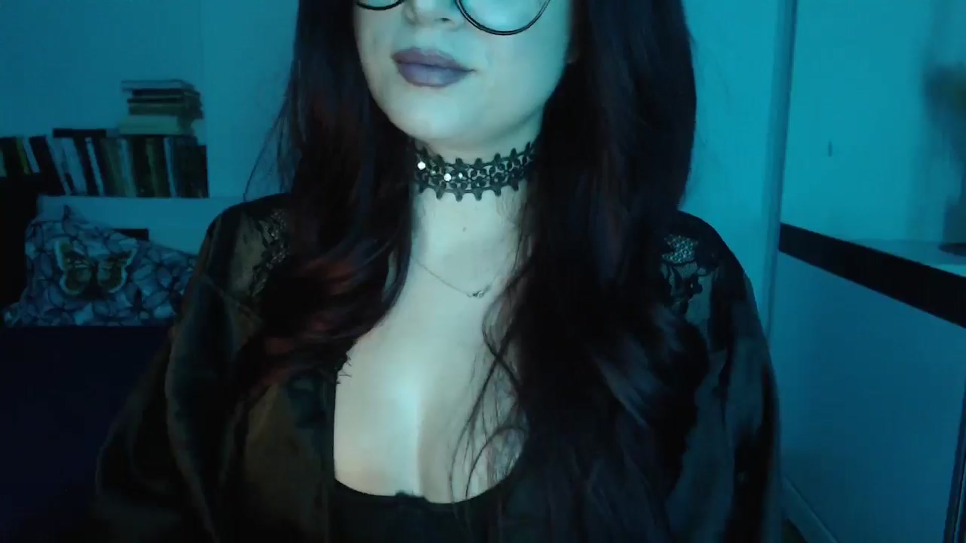 Gallery image thumbnail from Sandy___'s myfreecams stream on, 10/31/2024, 24:40 image 2 of 20