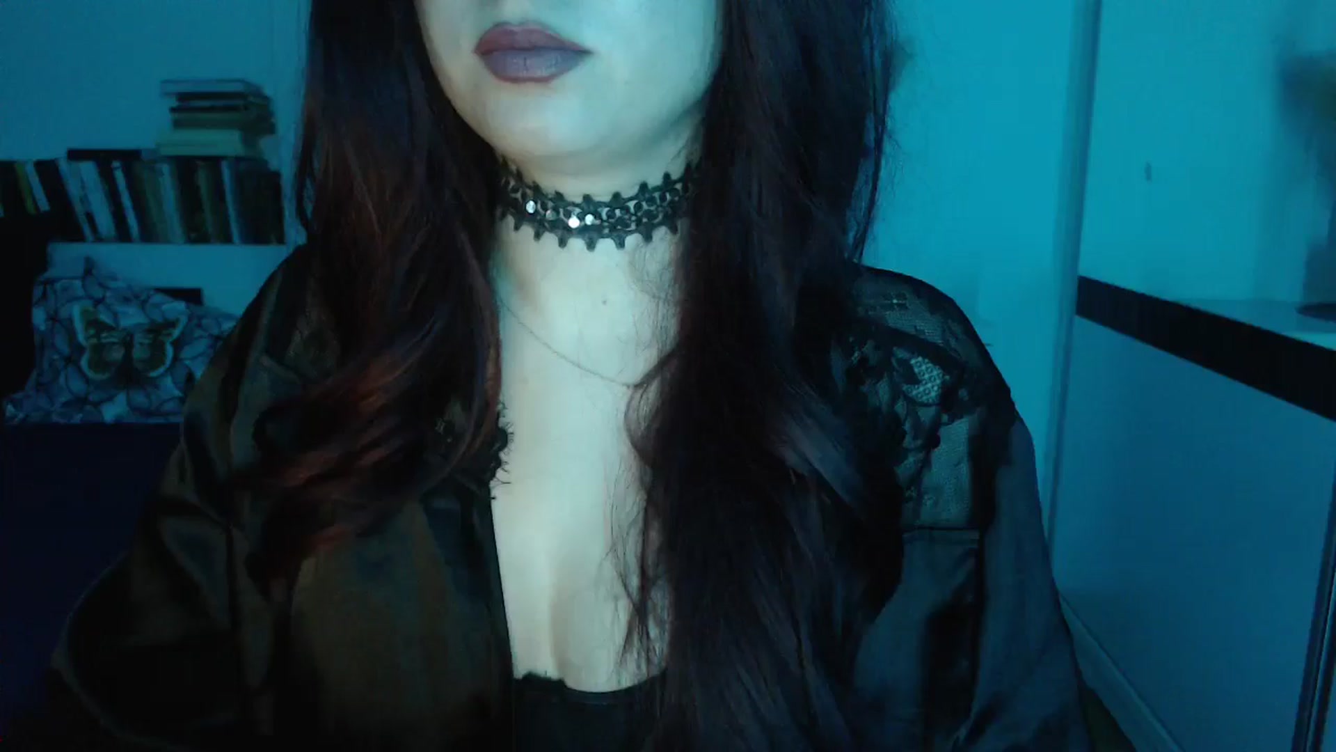 Gallery image thumbnail from Sandy___'s myfreecams stream on, 10/31/2024, 24:40 image 10 of 20