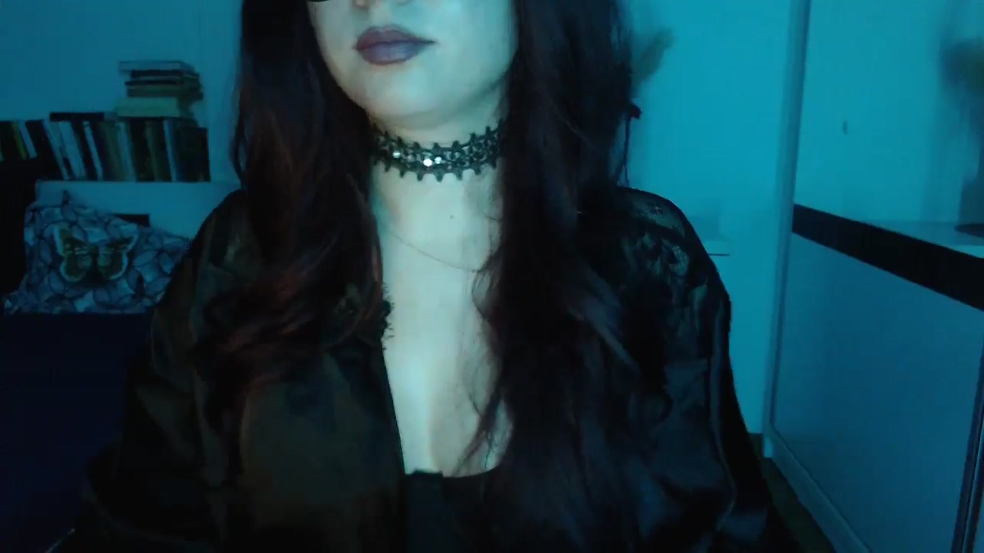 Gallery image thumbnail from Sandy___'s myfreecams stream on, 10/31/2024, 24:40 image 15 of 20