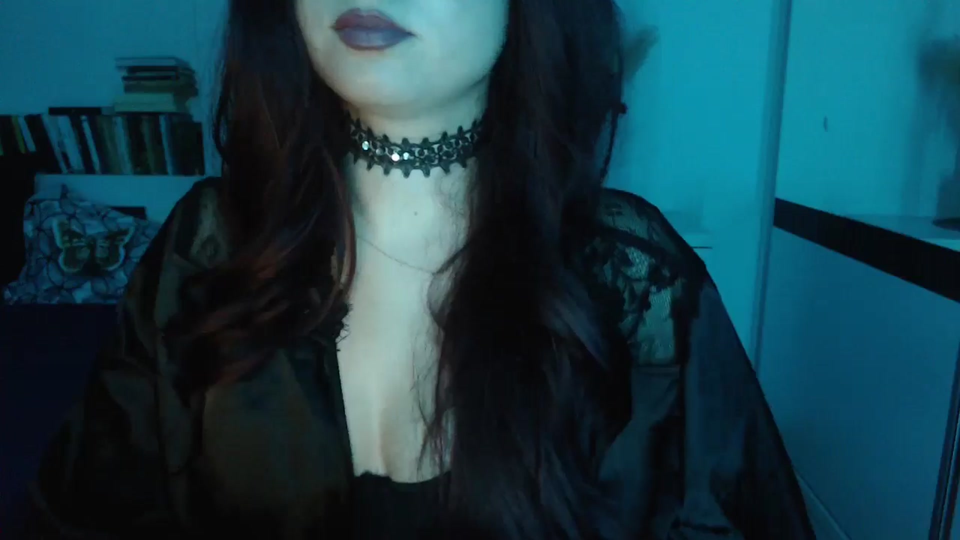 Gallery image thumbnail from Sandy___'s myfreecams stream on, 10/31/2024, 24:40 image 12 of 20