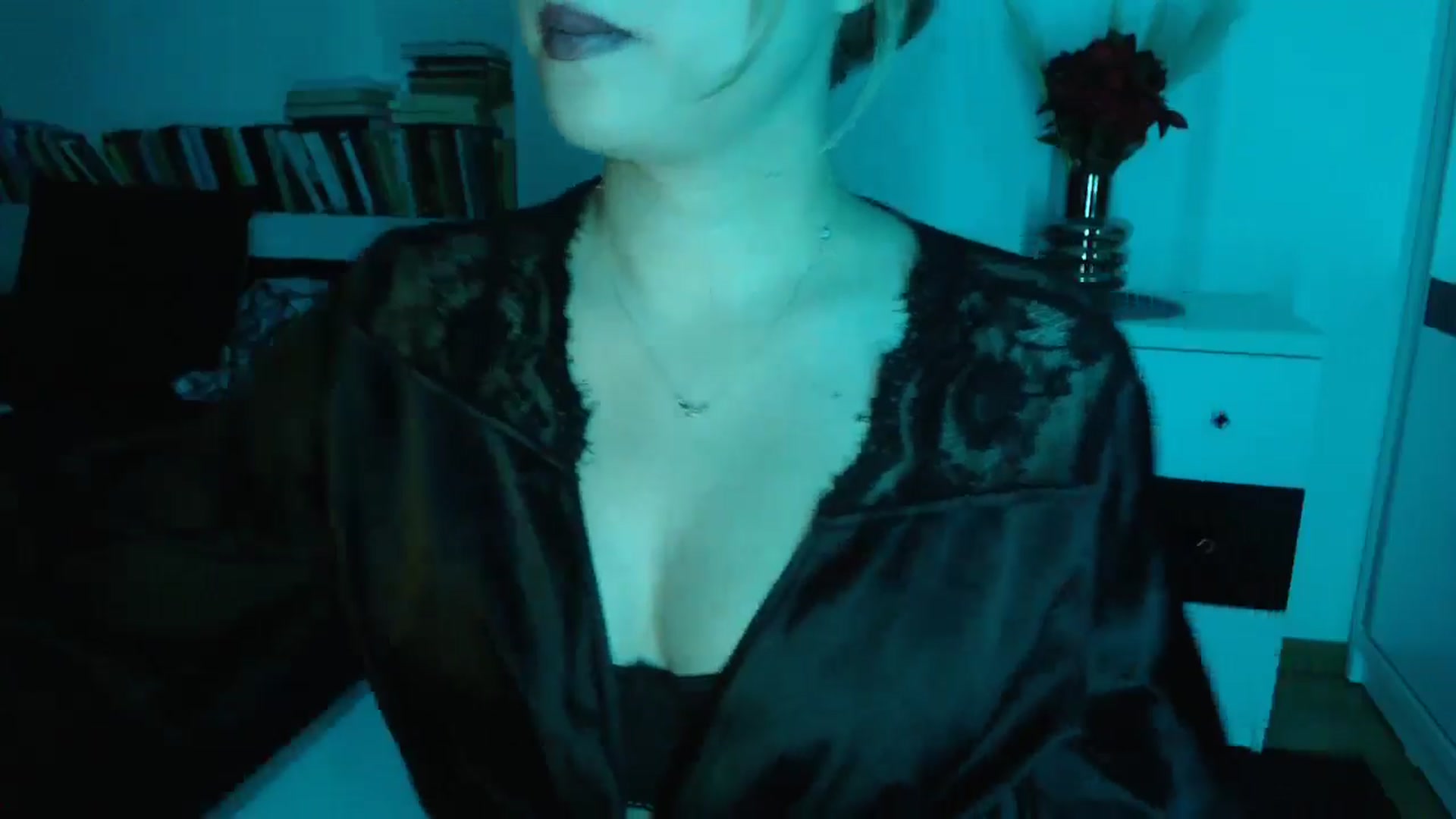Gallery image thumbnail from Sandy___'s myfreecams stream on, 11/09/2024, 24:01 image 4 of 20