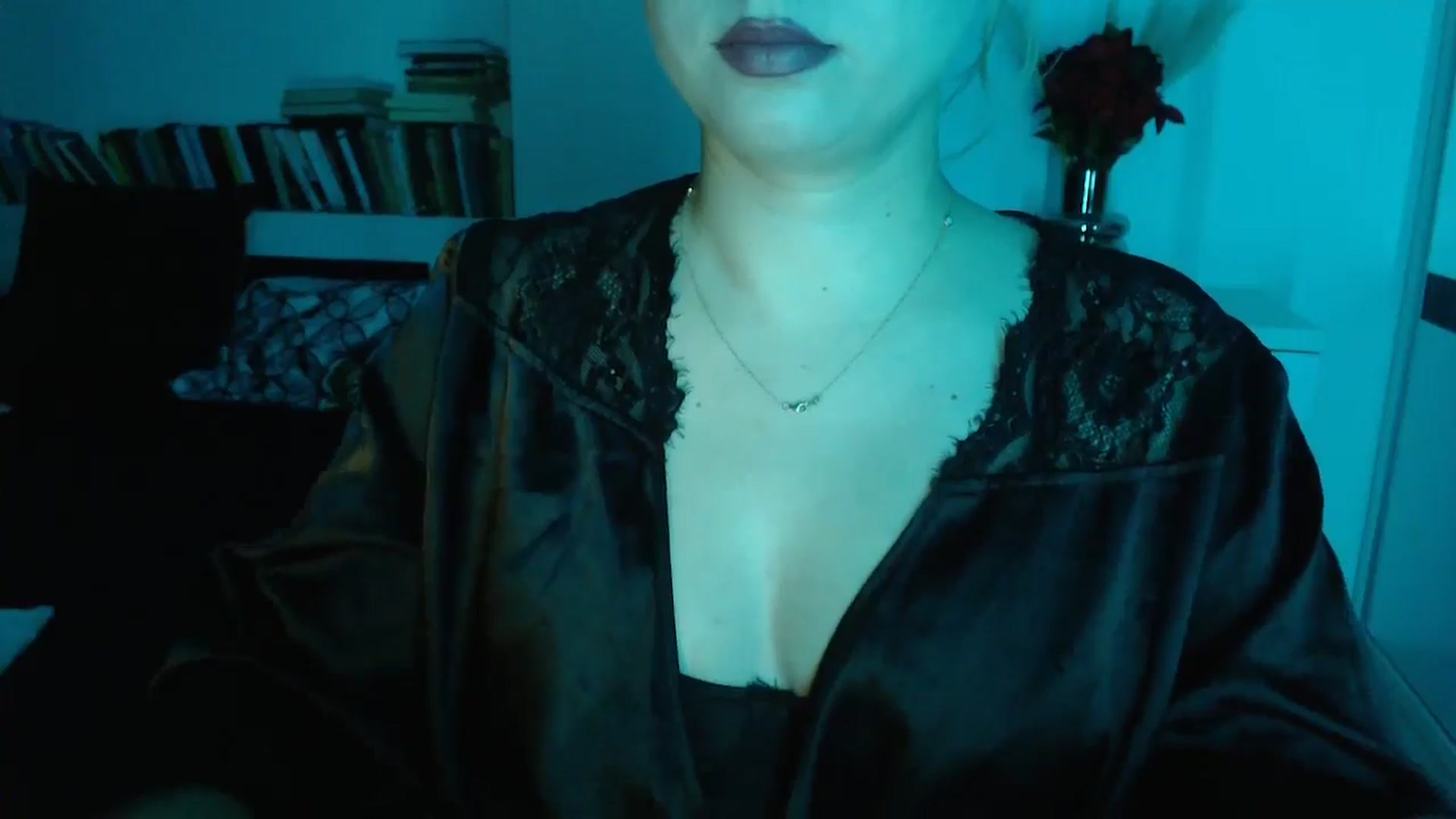 Gallery image thumbnail from Sandy___'s myfreecams stream on, 11/09/2024, 24:01 image 15 of 20