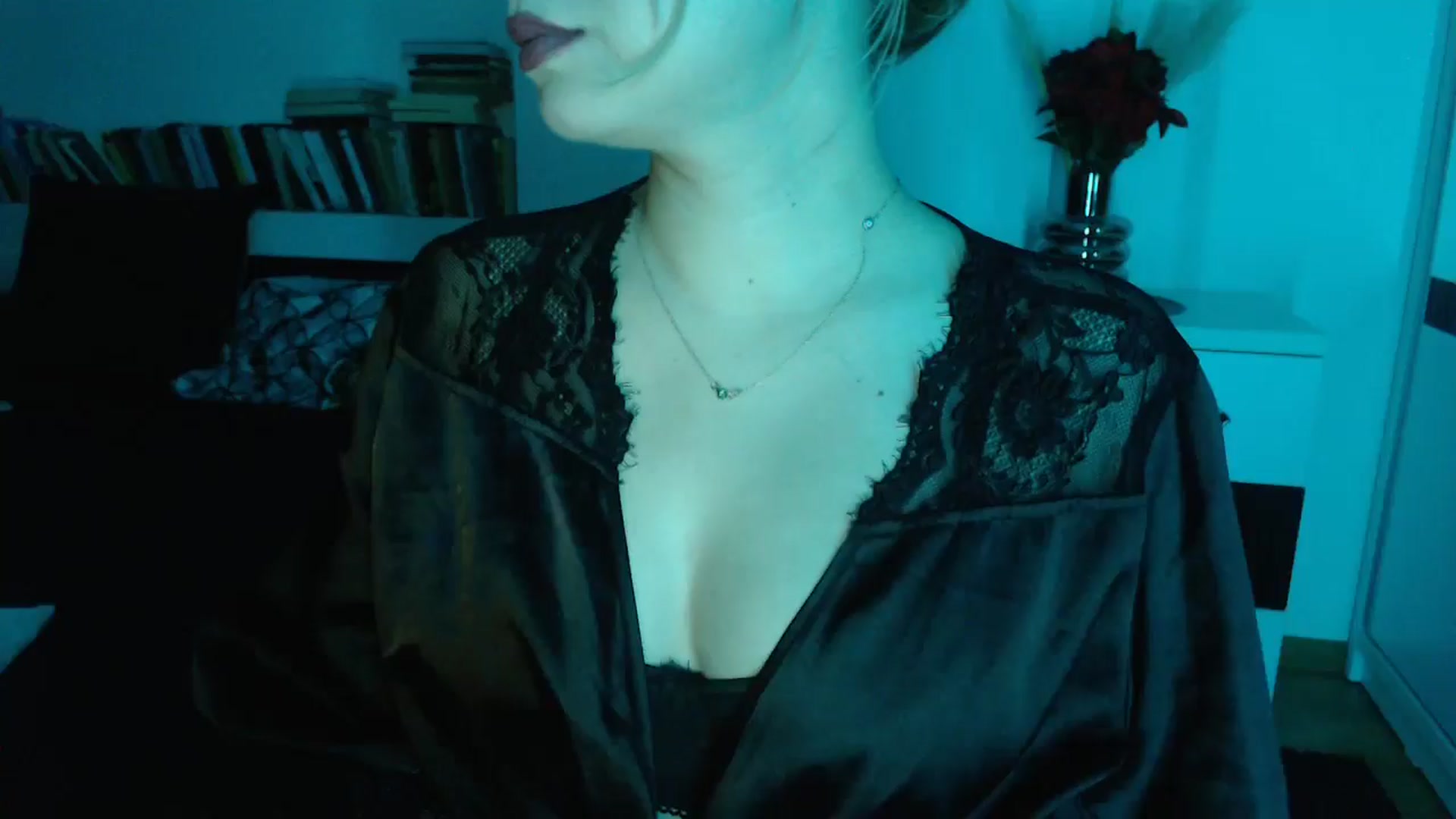Gallery image thumbnail from Sandy___'s myfreecams stream on, 11/09/2024, 24:01 image 3 of 20