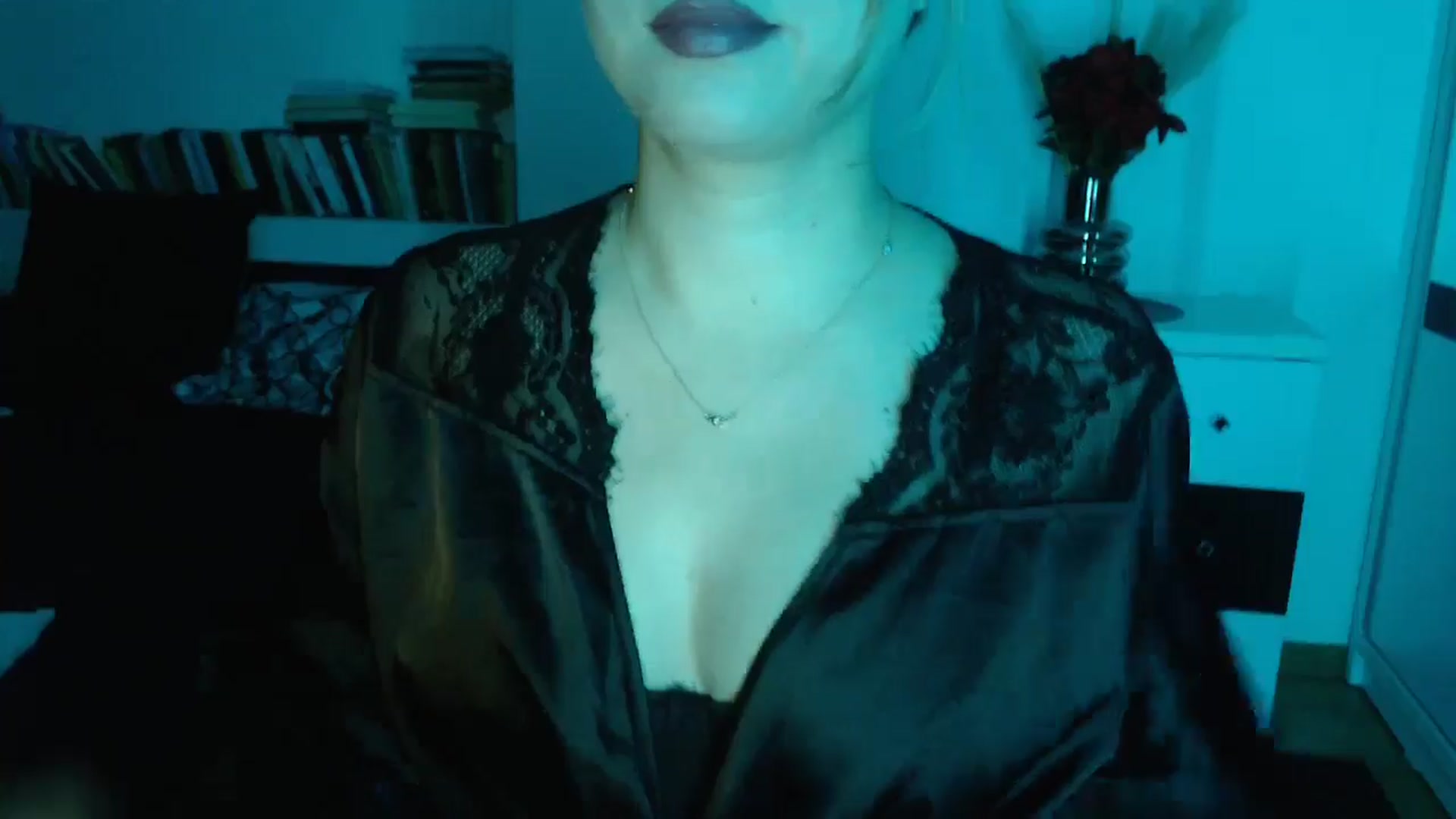 Gallery image thumbnail from Sandy___'s myfreecams stream on, 11/09/2024, 24:01 image 2 of 20