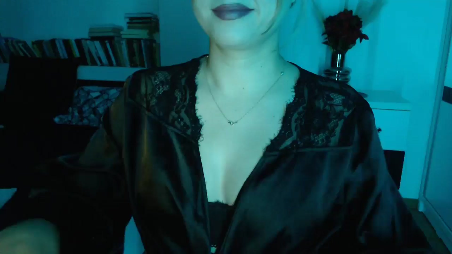 Gallery image thumbnail from Sandy___'s myfreecams stream on, 11/09/2024, 24:01 image 1 of 20