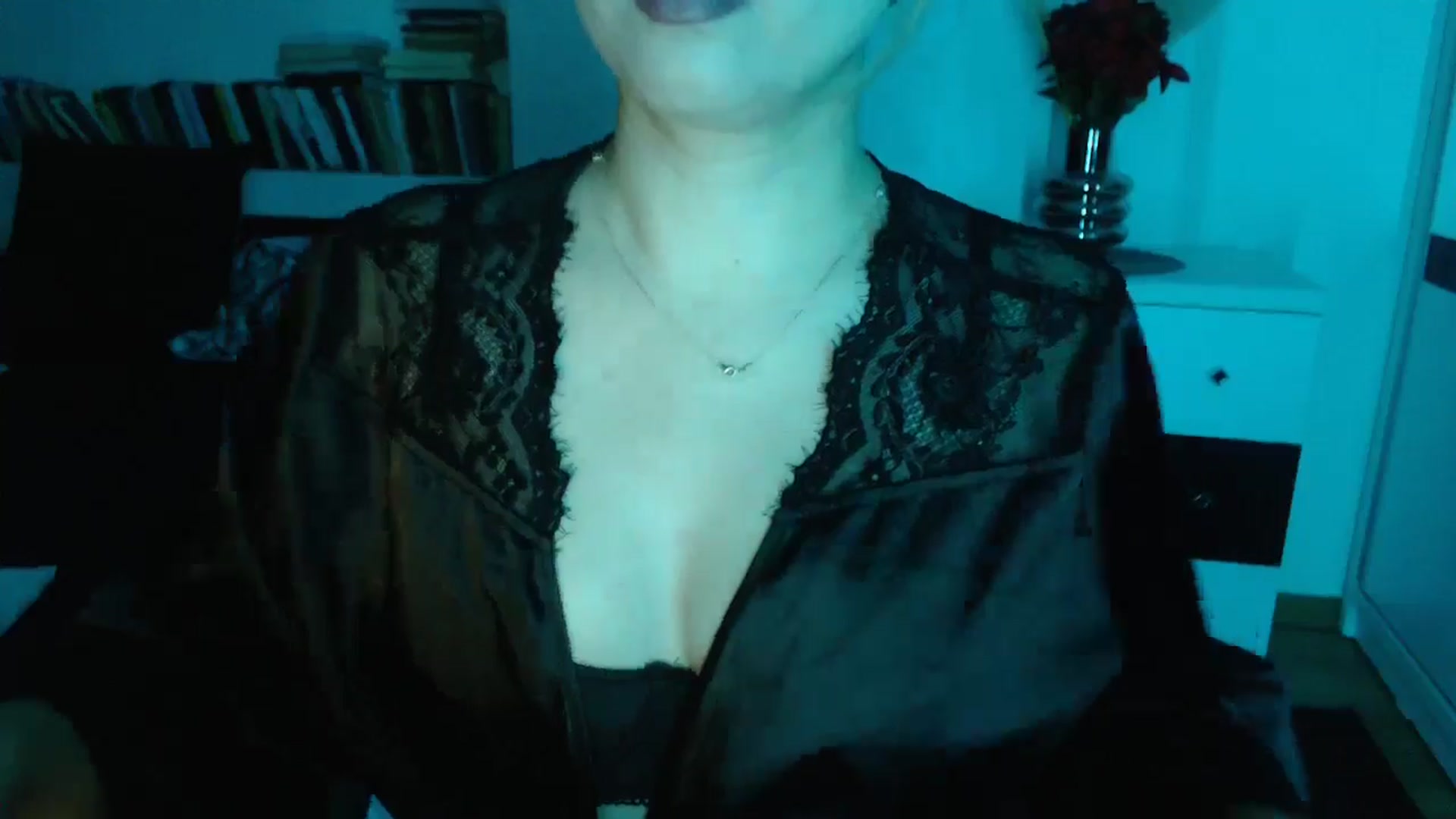 Gallery image thumbnail from Sandy___'s myfreecams stream on, 11/09/2024, 01:24 image 4 of 20